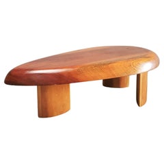 Table basse libre dans le style de Charlotte Perriand, années 1950