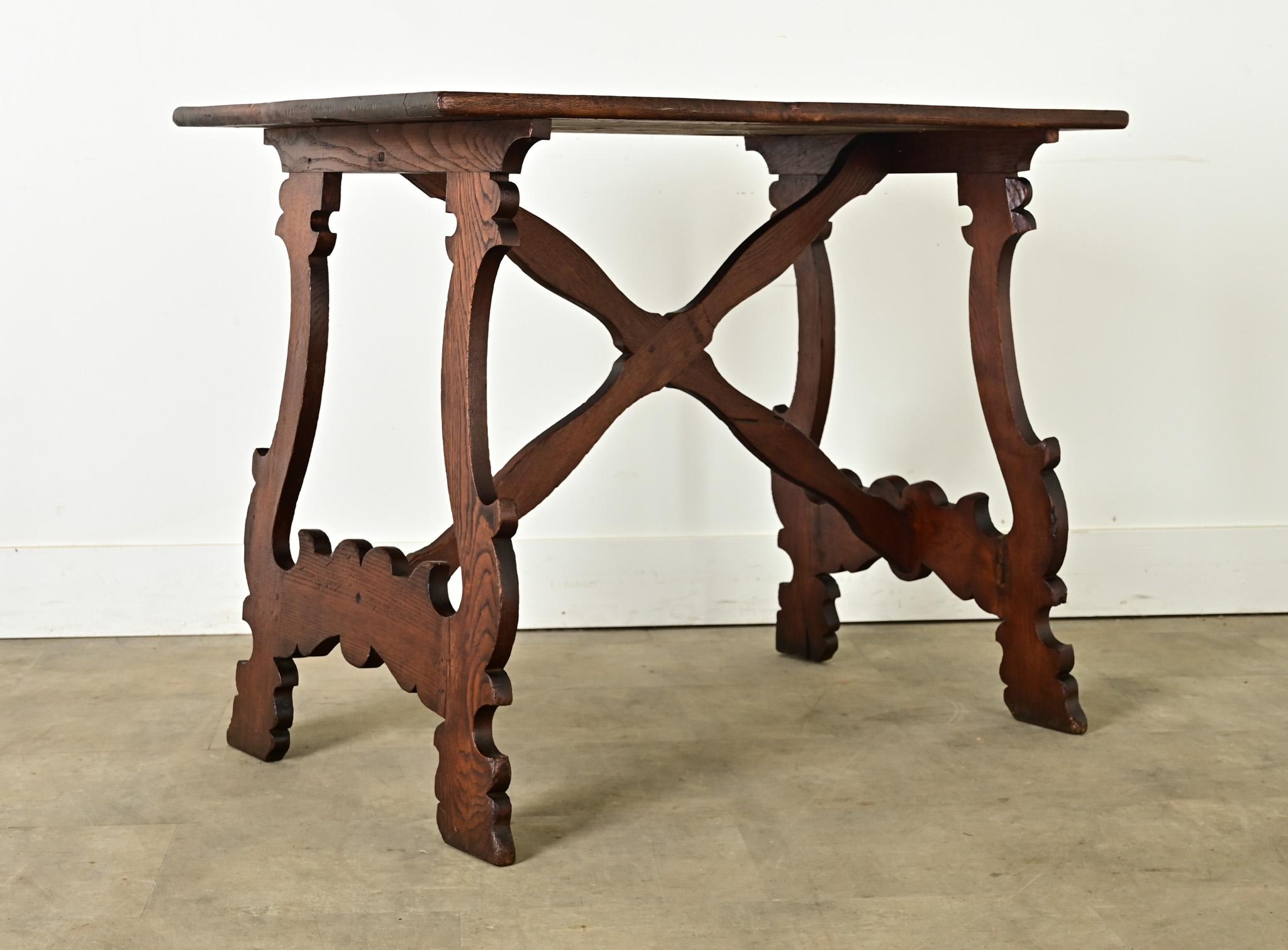 French Fratino Oak Occasional Table-Desk For Sale 2
