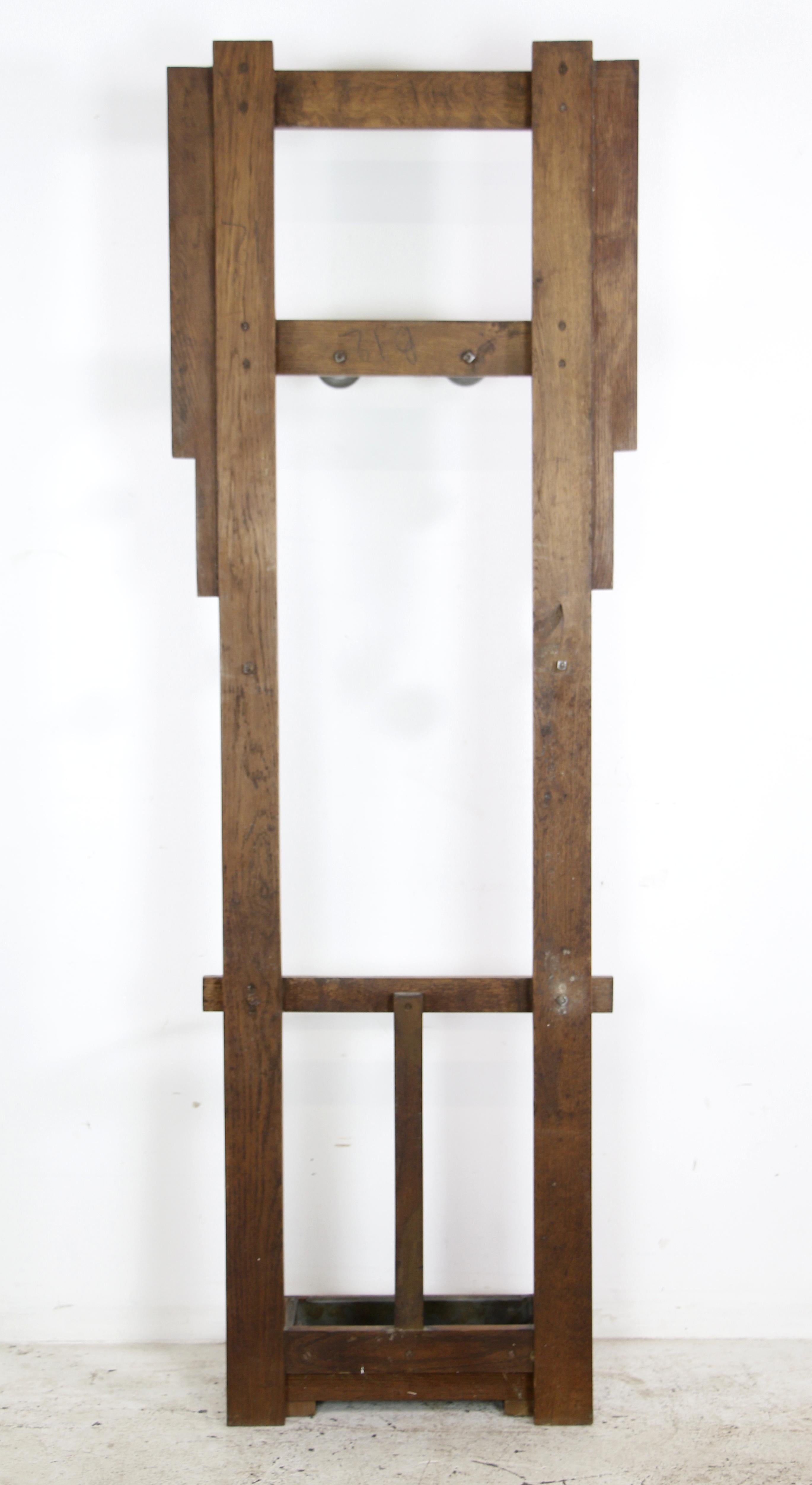 20ième siècle Porte-manteaux et porte-chapeaux Art Déco français sur pied
