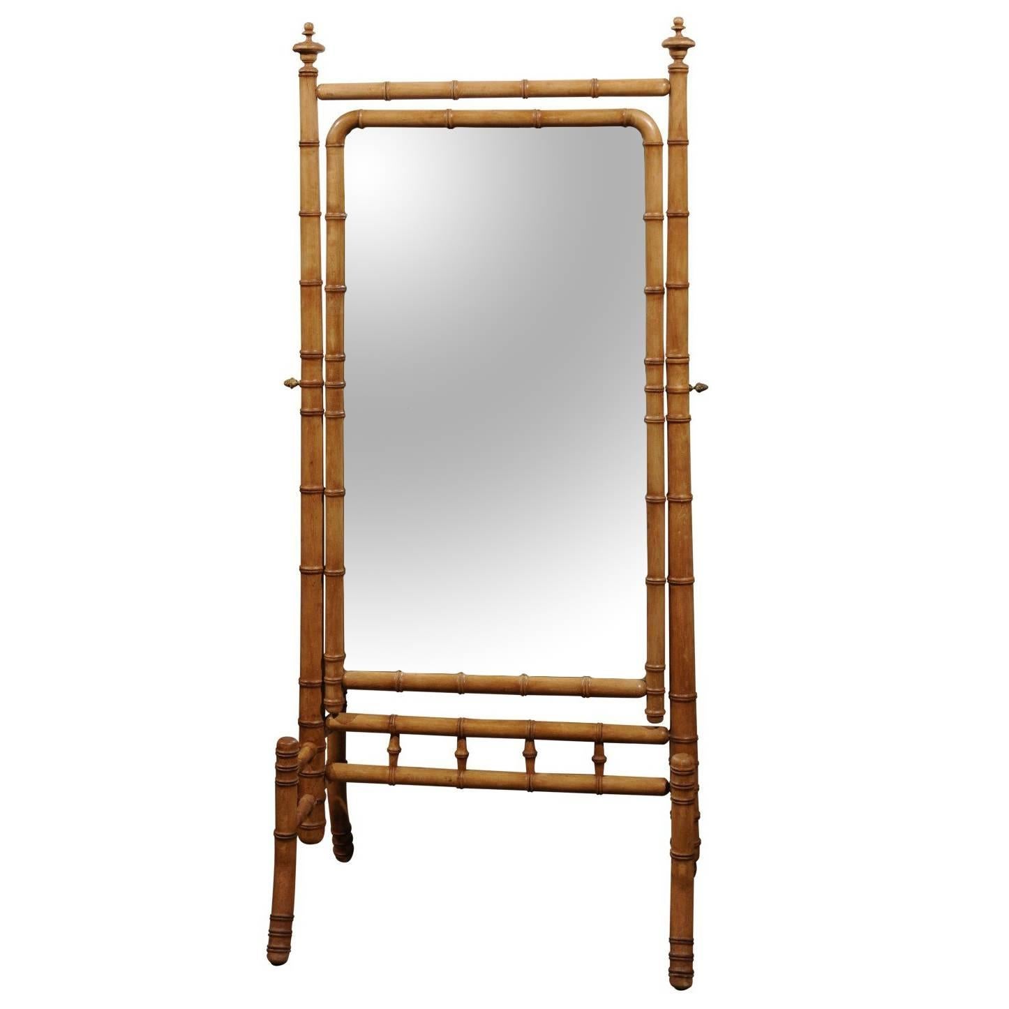 French Freestanding Faux-Bamboo Cheval Mirror with Saber Legs from the 1870s