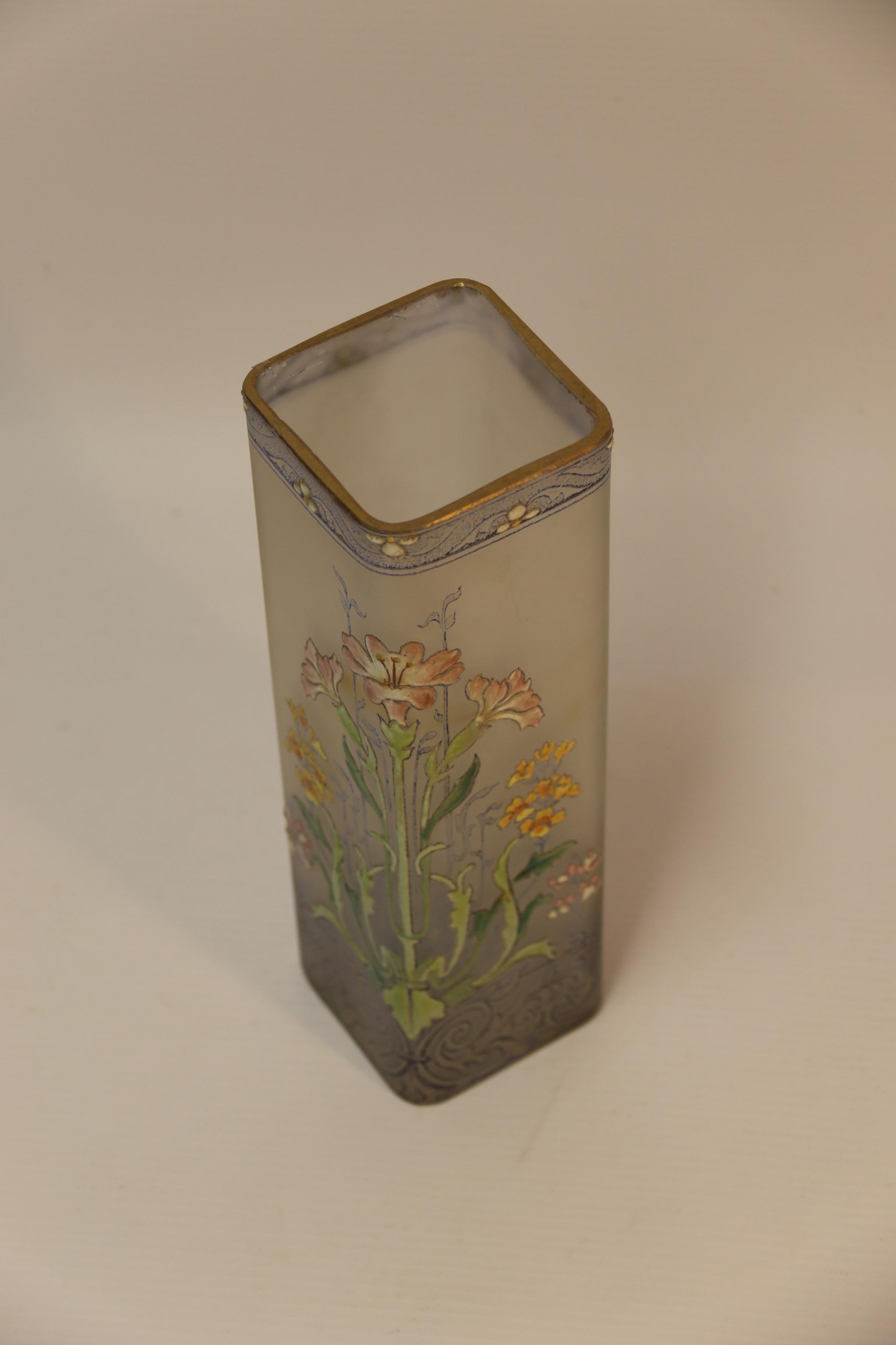 French Frosted and Clear Glass Vase with Enameled Flowers, circa 1900 For Sale 6