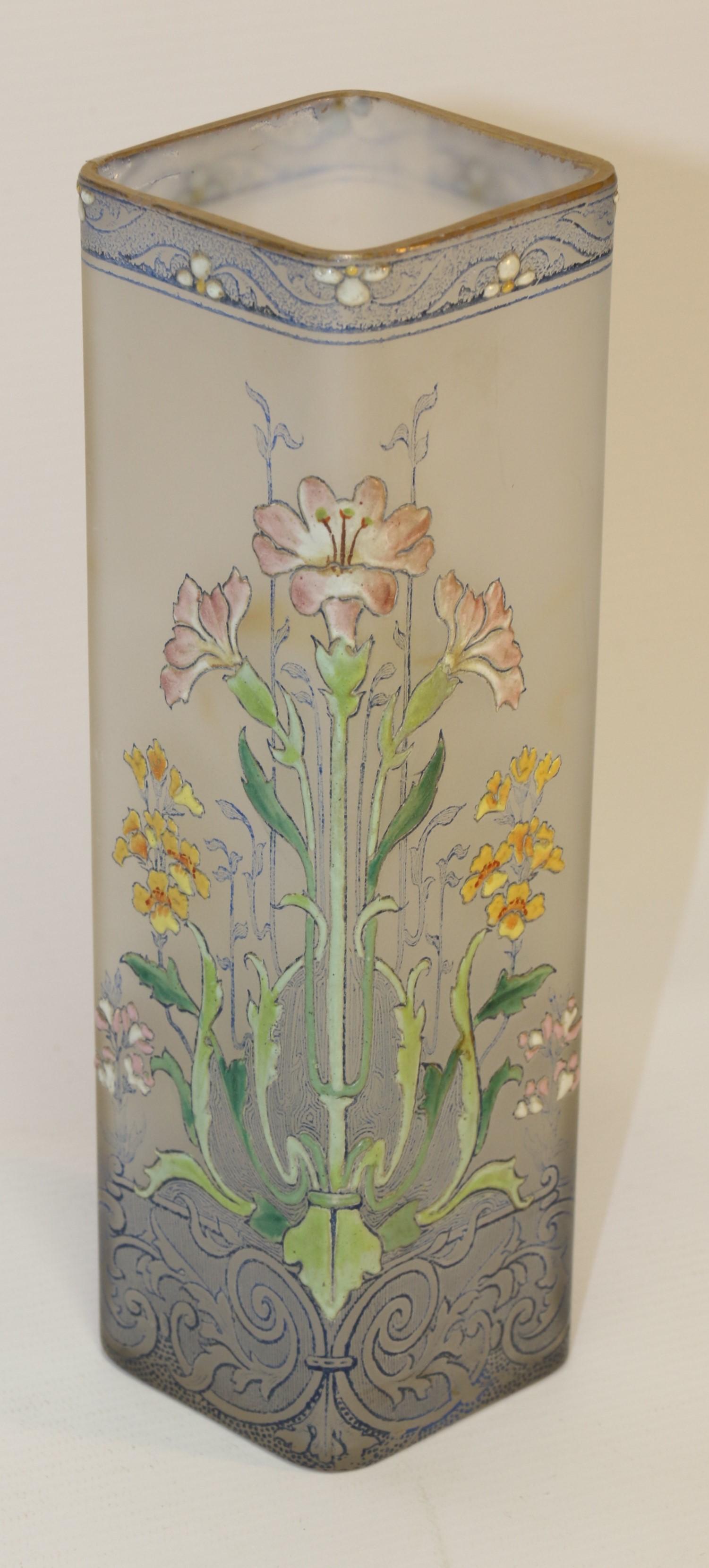 French Frosted and Clear Glass Vase with Enameled Flowers, circa 1900 For Sale 8