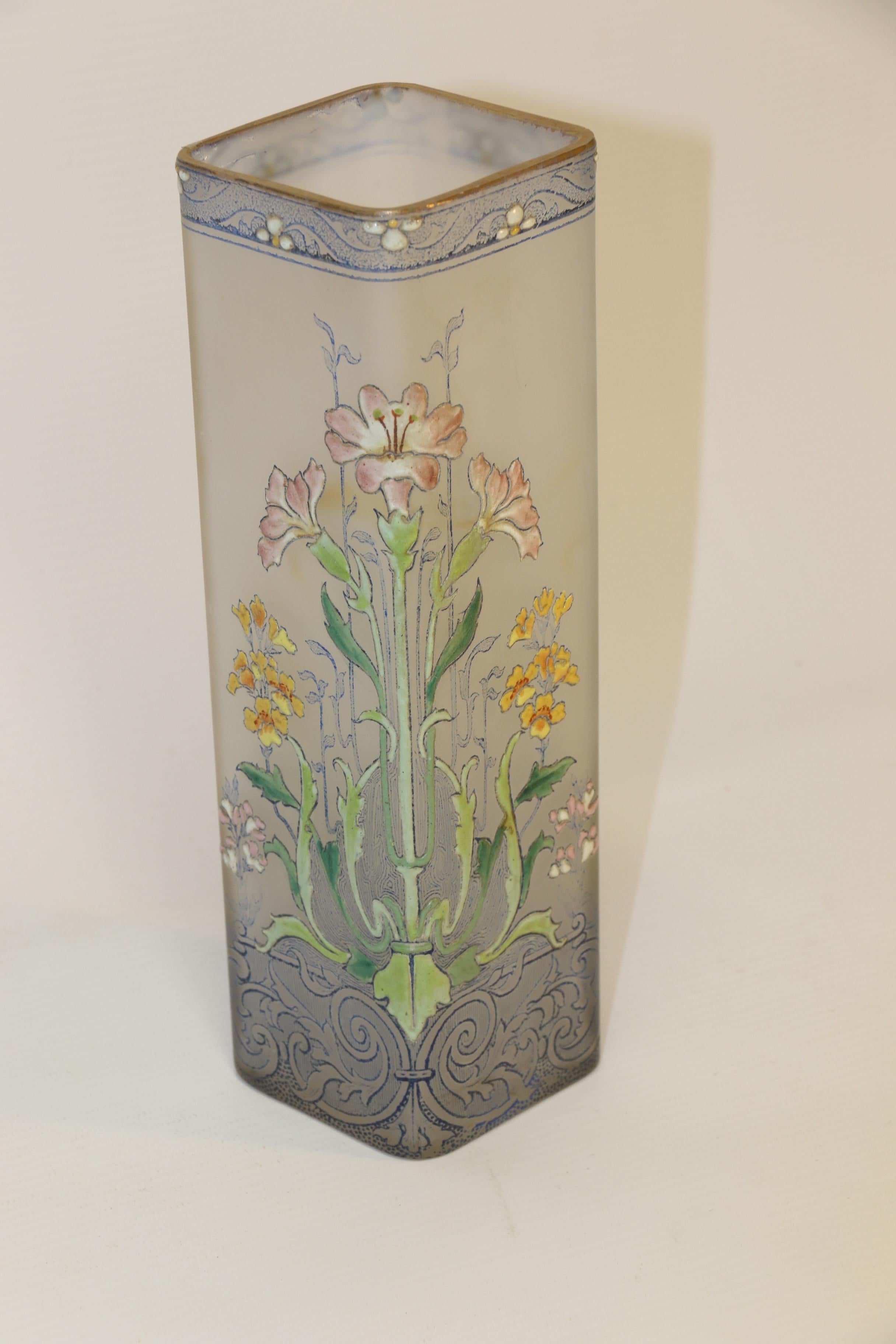 French Frosted and Clear Glass Vase with Enameled Flowers, circa 1900 For Sale 9
