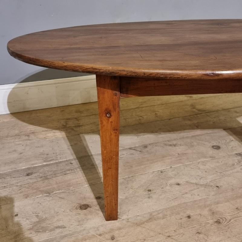 French Fruitwood Coffee Table In Good Condition For Sale In Leamington Spa, Warwickshire