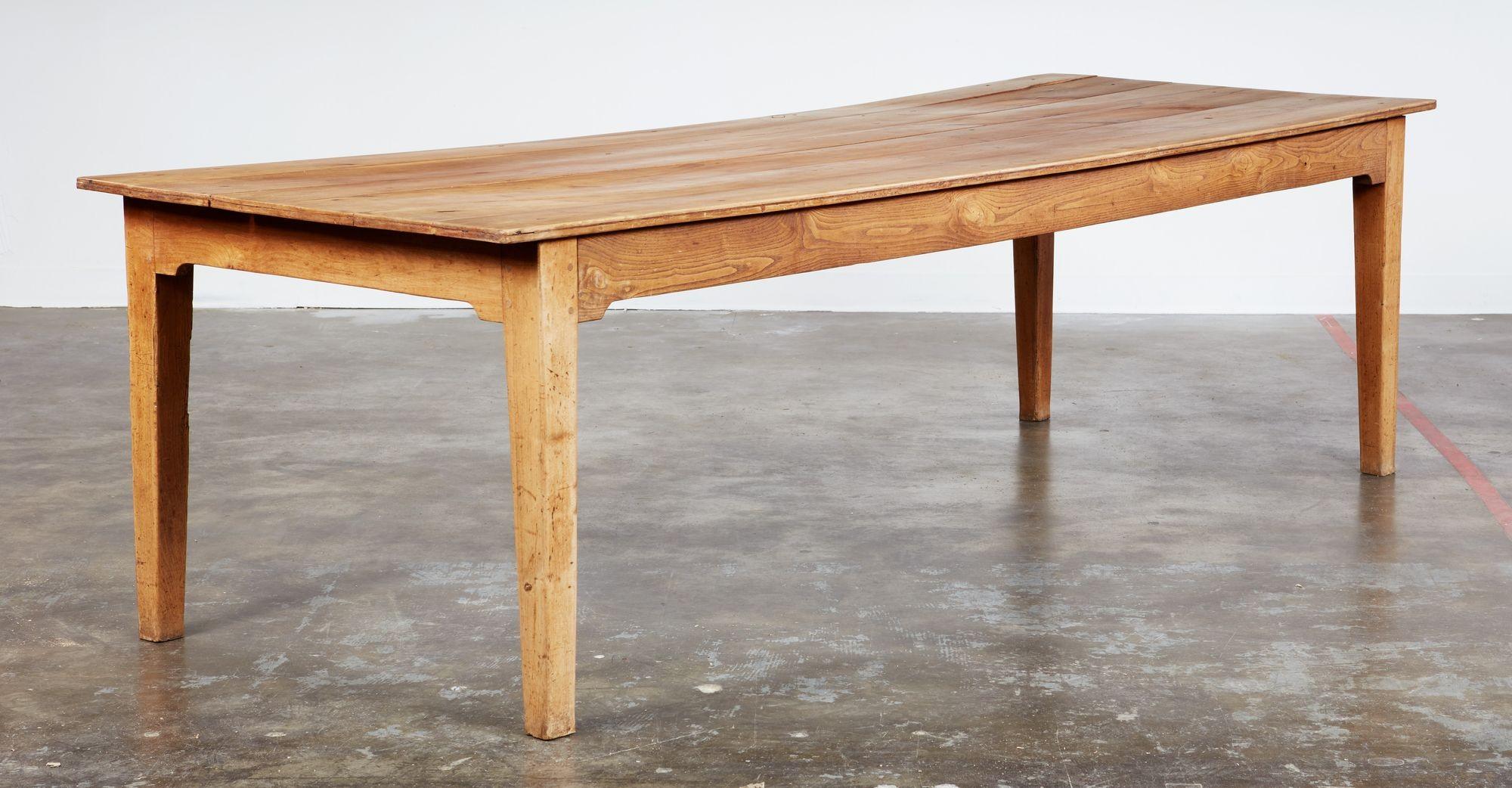 Fruitiers Table de ferme française en bois de fruitier en vente