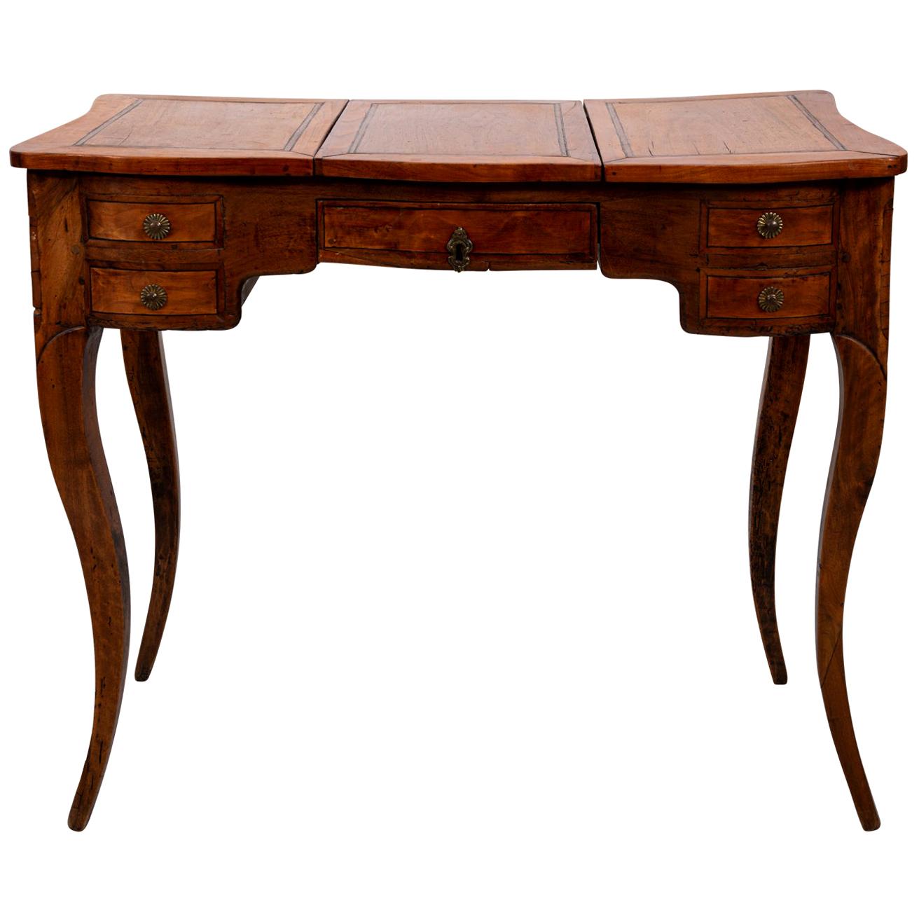 French Fruitwood Poudreuse
