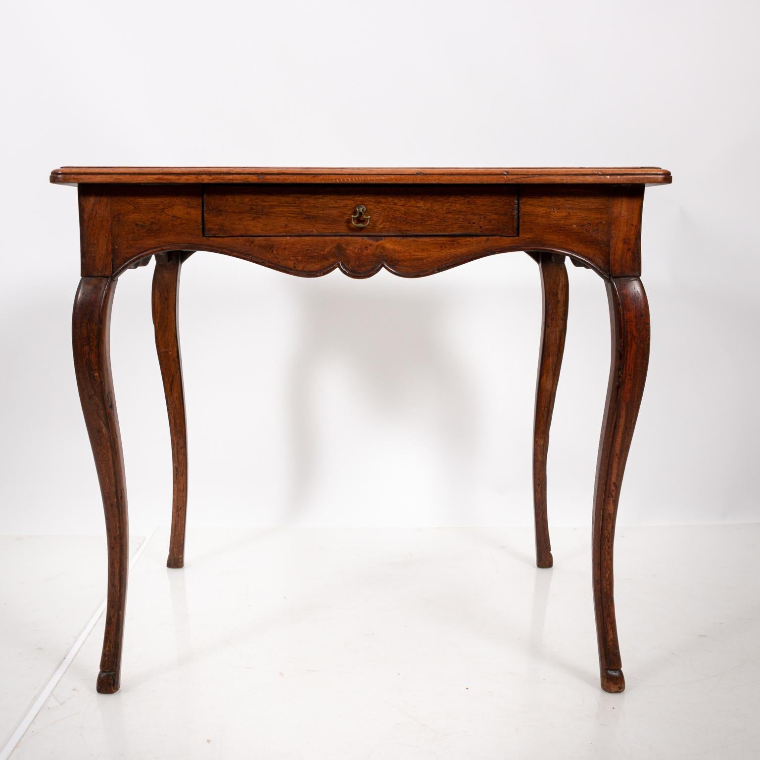 French Fruitwood Table In Good Condition In Stamford, CT