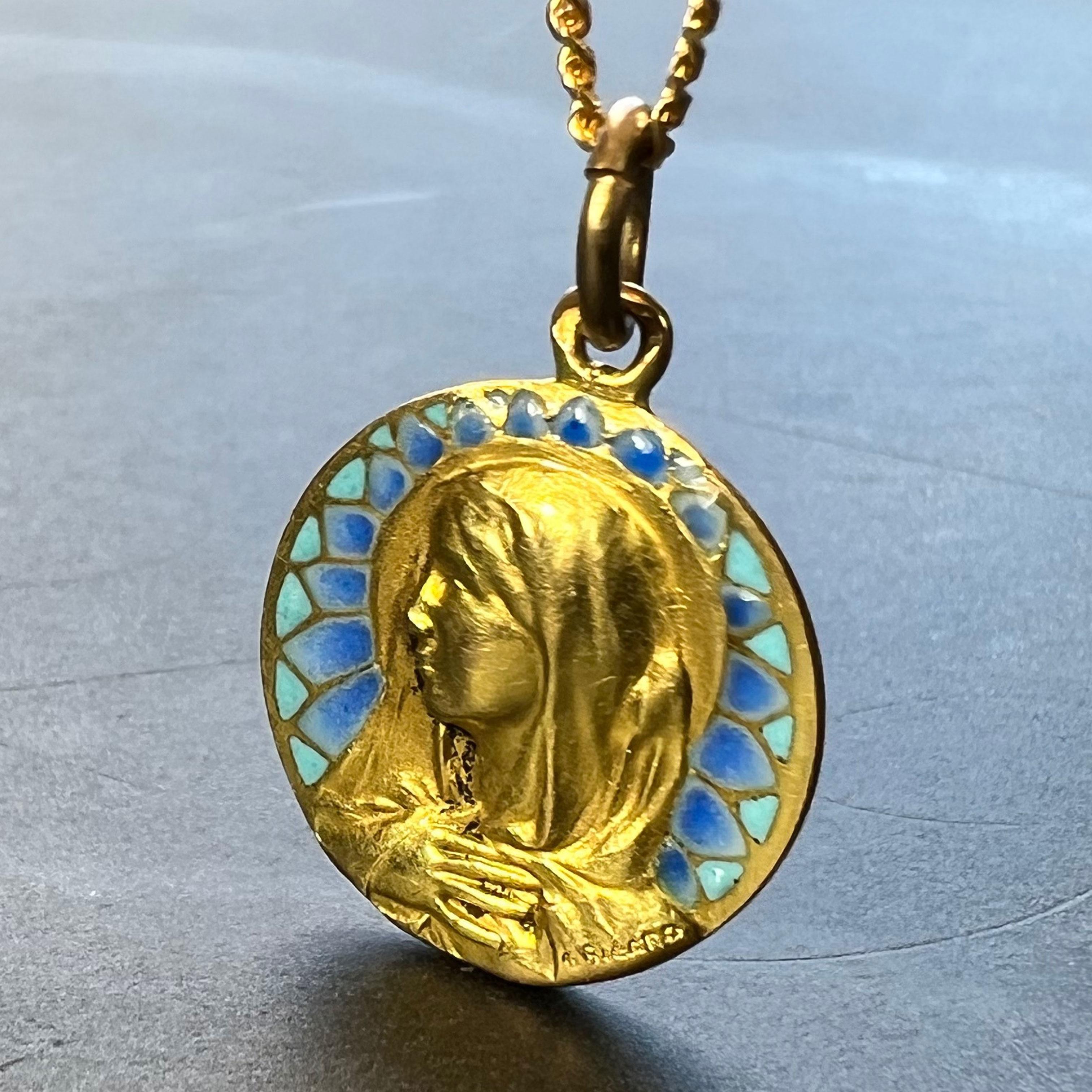 French G Bigard Virgin Mary Plique A Jour Enamel 18K Yellow Gold Pendant Medal In Good Condition For Sale In London, GB