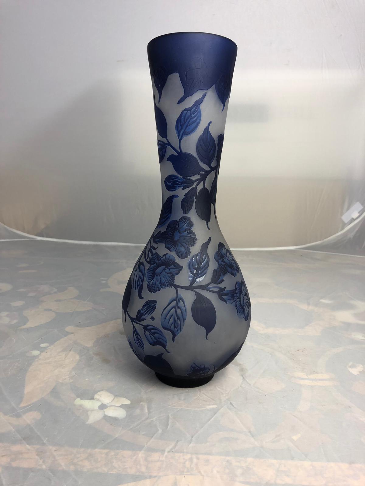 A French Gallé vase, Art Deco Nouveau Cameo style, 20th century. A stunning enabled vase with floral pattern in a Royal, Yale and sapphire blue.
