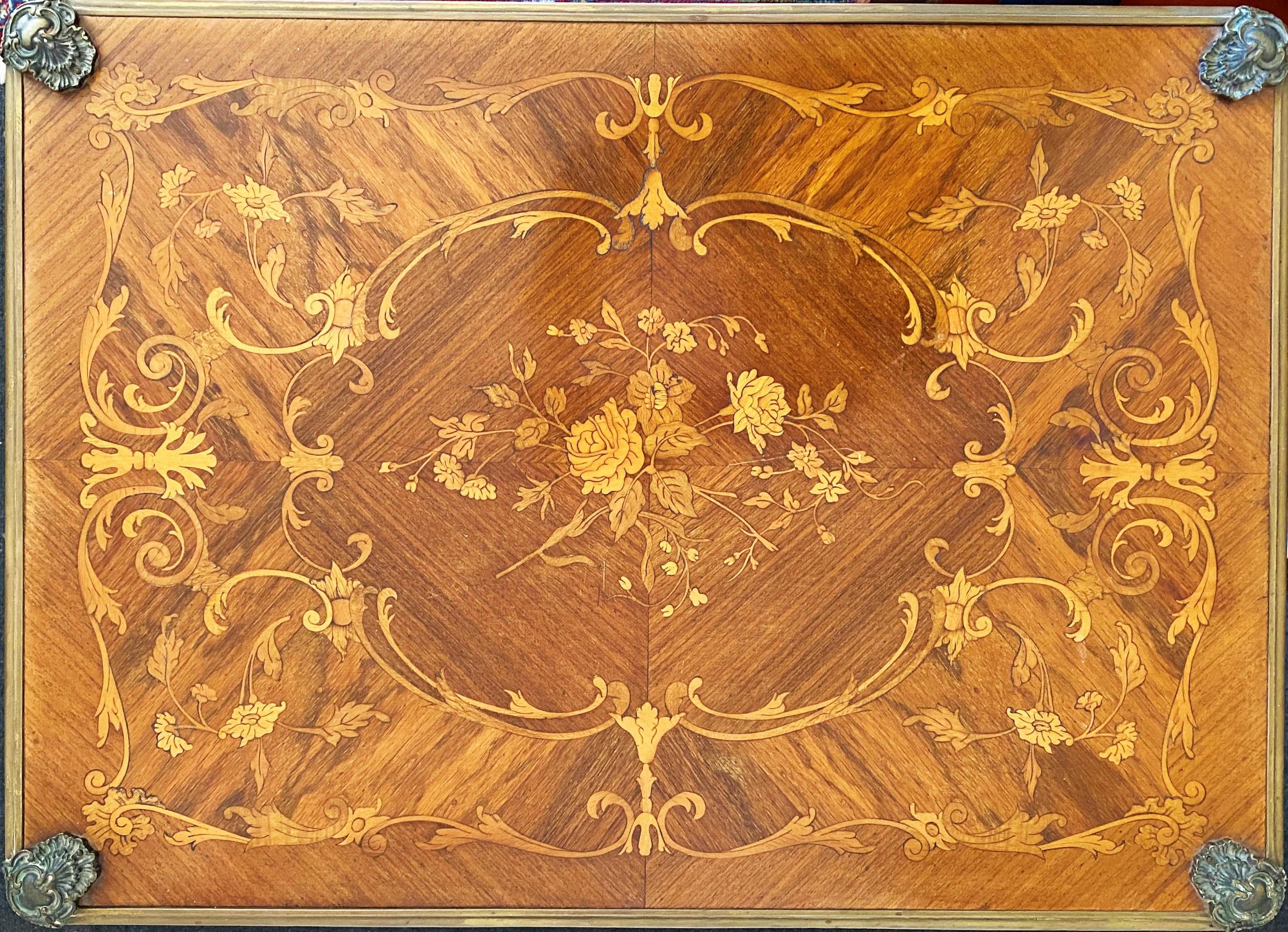 French Game Table Napoleon III Period - Louis XV Style - 19th Century - France For Sale 8