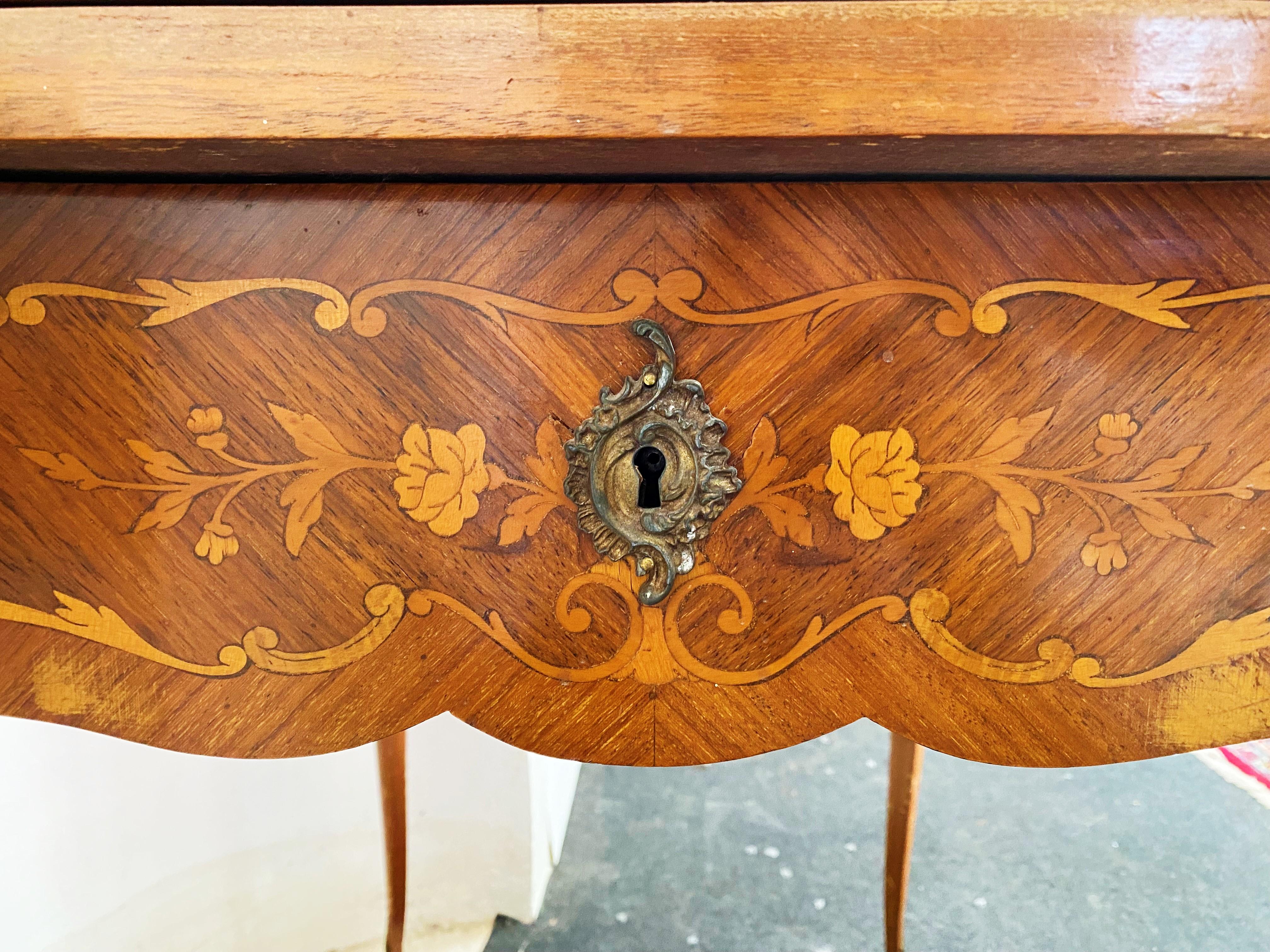 French Game Table Napoleon III Period - Louis XV Style - 19th Century - France For Sale 3