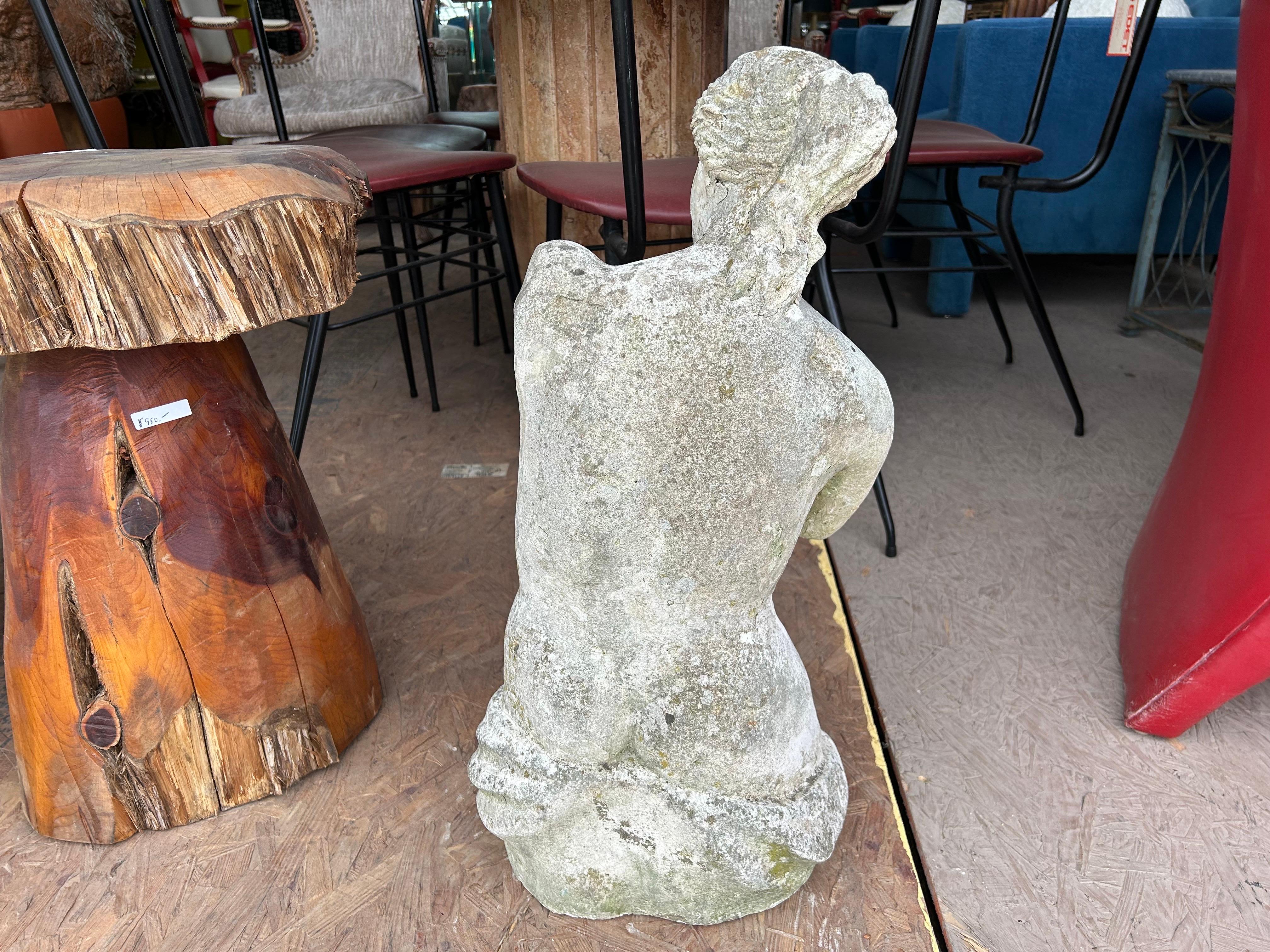 Estatua de Venus en el Jardín Francés en venta 4
