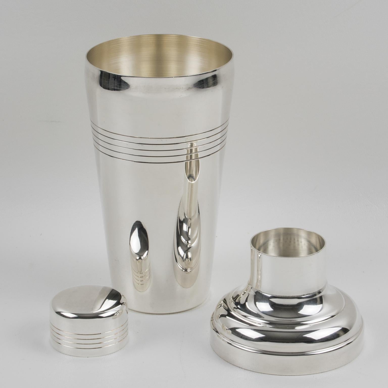 French Gelb Art Deco Silver Plate Cocktail Shaker In Excellent Condition In Atlanta, GA