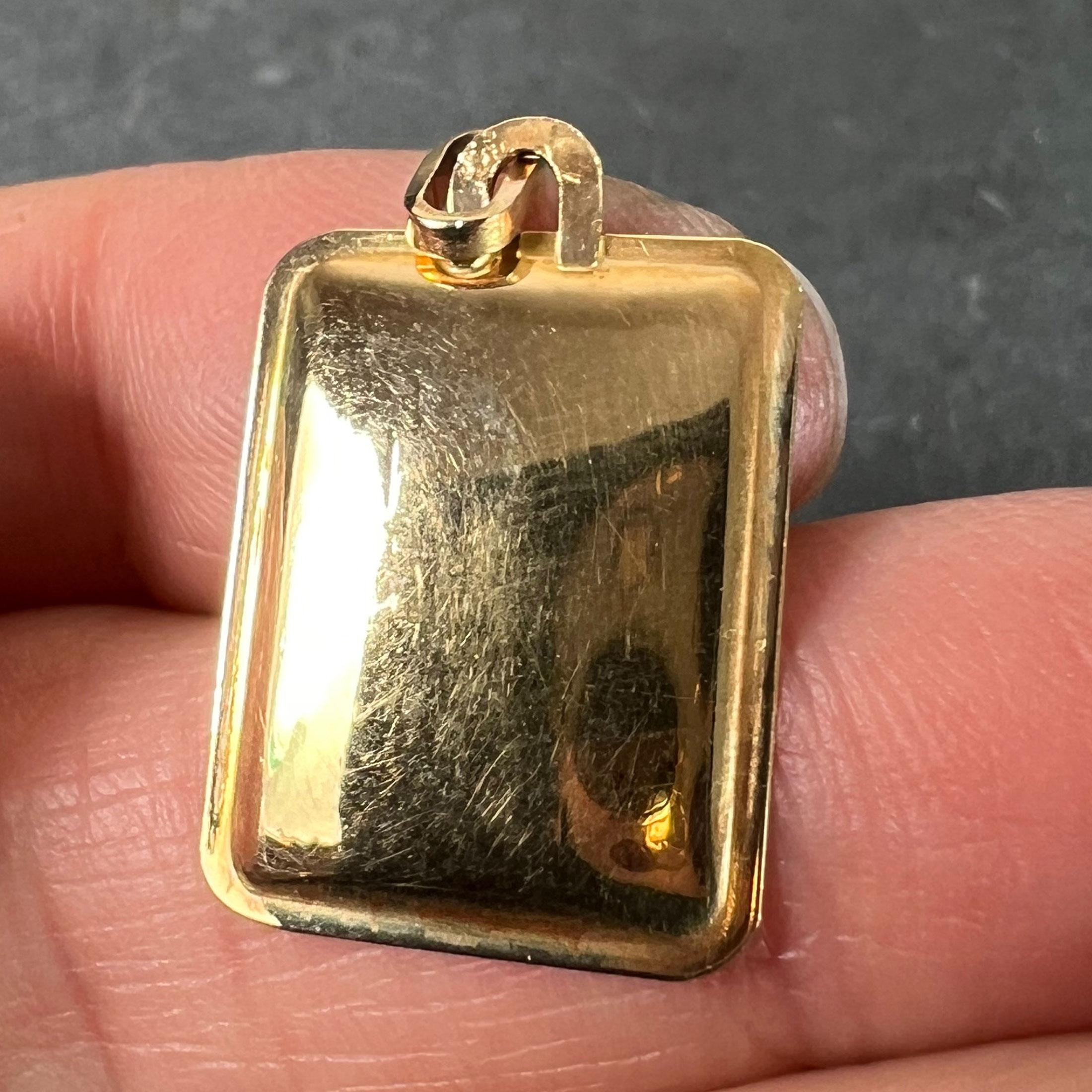 French Gemini Starsign Zodiac 18K Yellow Gold Charm Medal Pendant For Sale 4