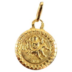 Colgante de oro amarillo de 18 quilates con el signo del zodiaco géminis francés Perroud
