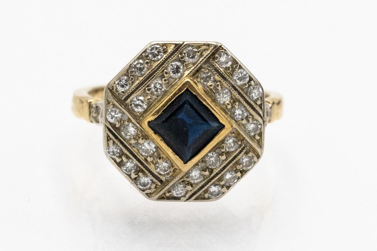 French geometric Art Deco ring with sapphire and diamonds, circa 1950s.