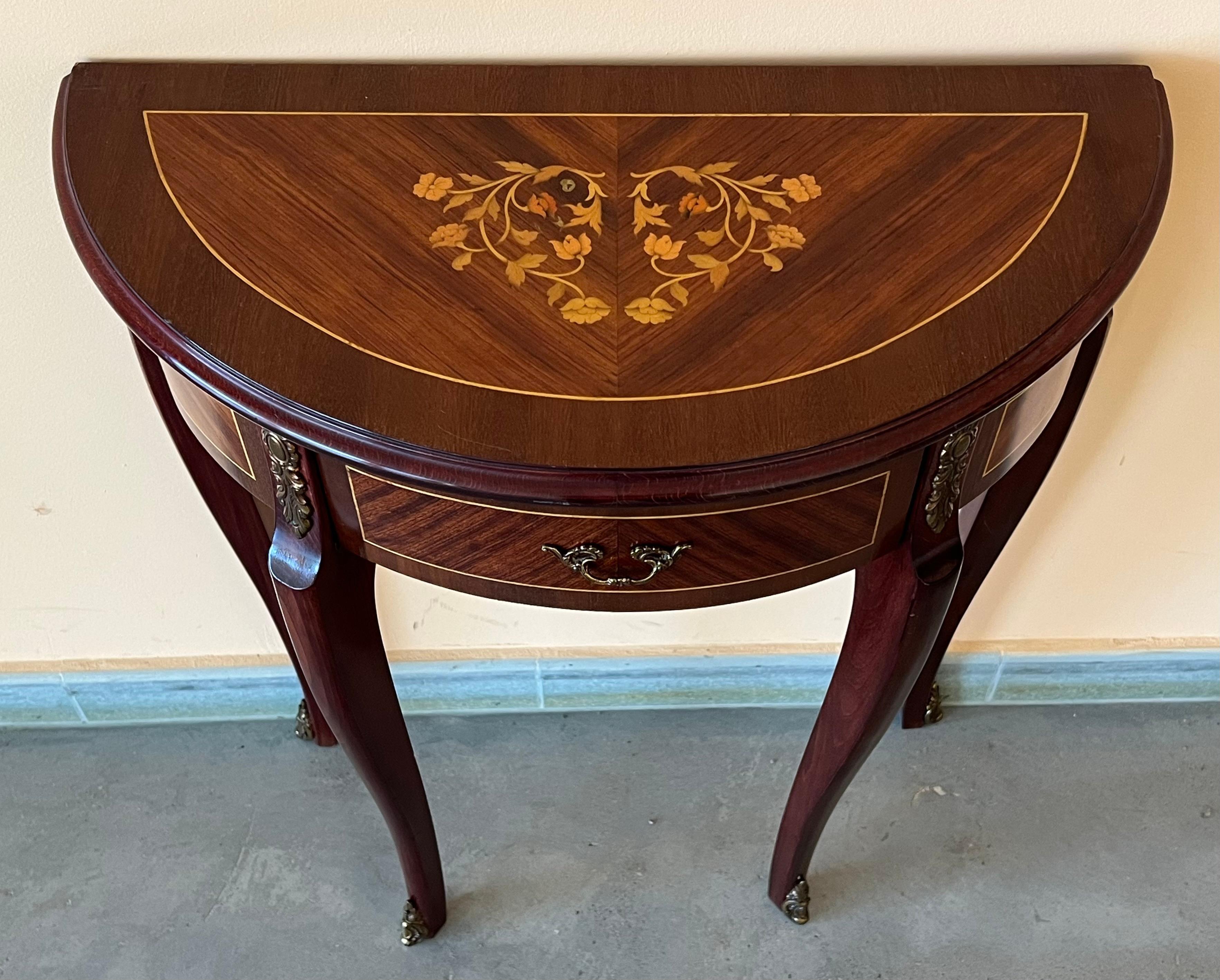 French George III Satinwood Marquetry Side Table with Drawer 1