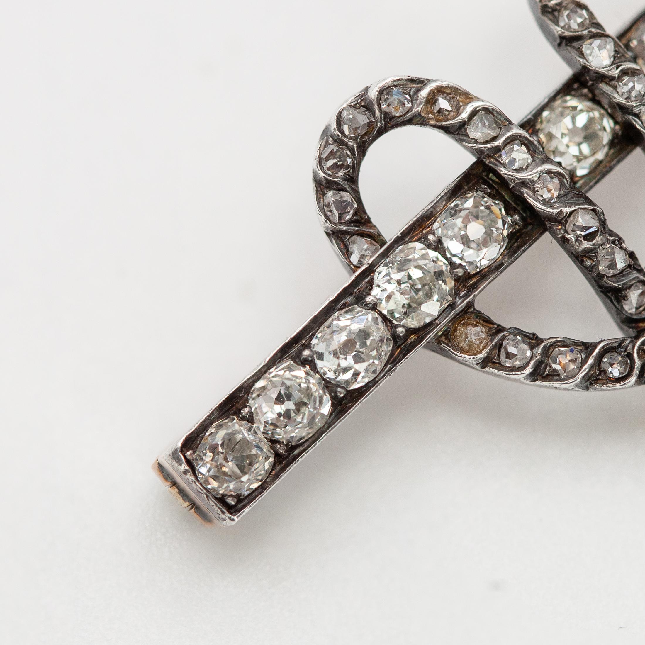 French Georgian 18K Gold & Silver-Topped Diamond Bow Brooch with Briolette Drops For Sale 7