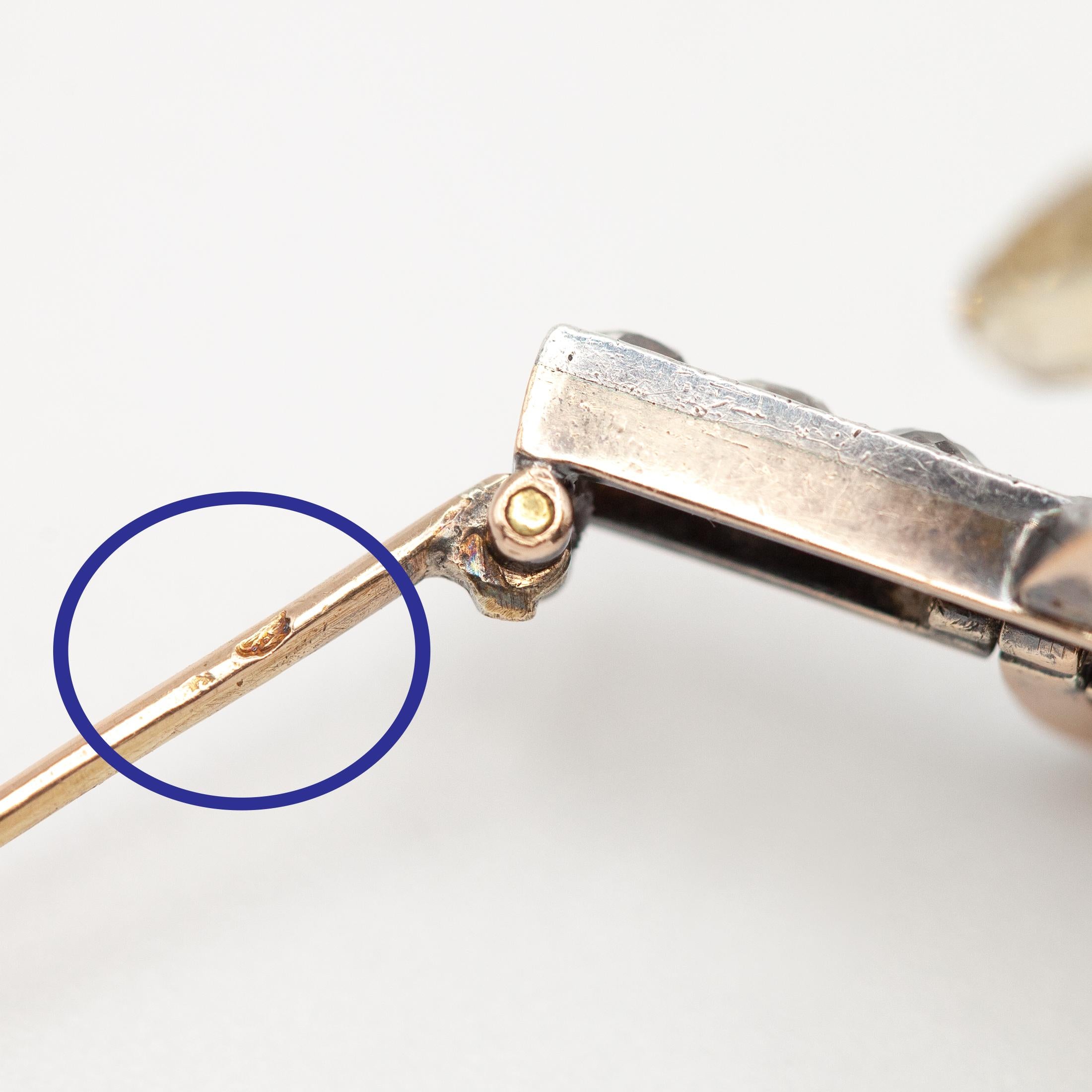 French Georgian 18K Gold & Silver-Topped Diamond Bow Brooch with Briolette Drops For Sale 6