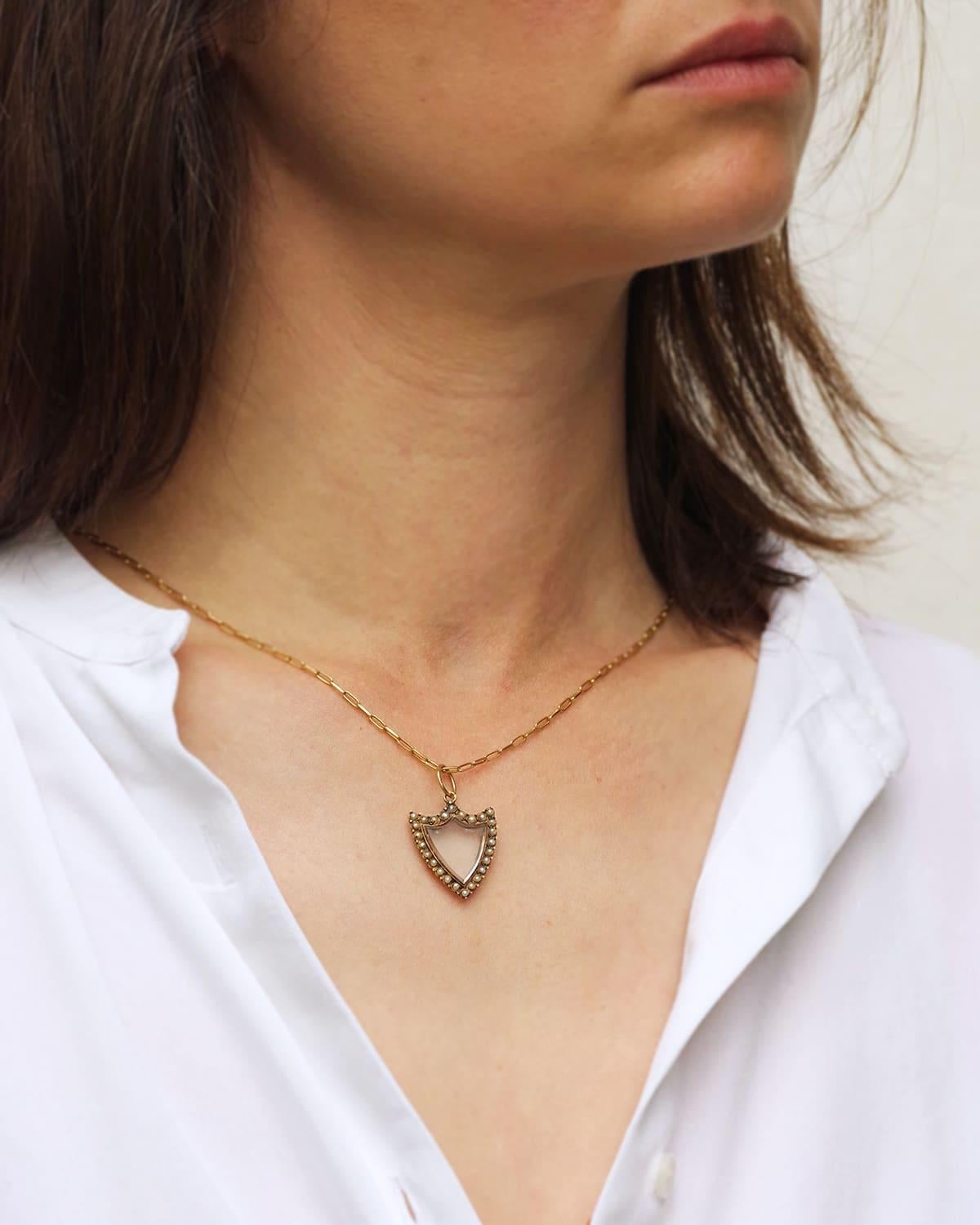 Women's or Men's French Georgian antique shield locket in 18k gold, with natural pearl pendant For Sale