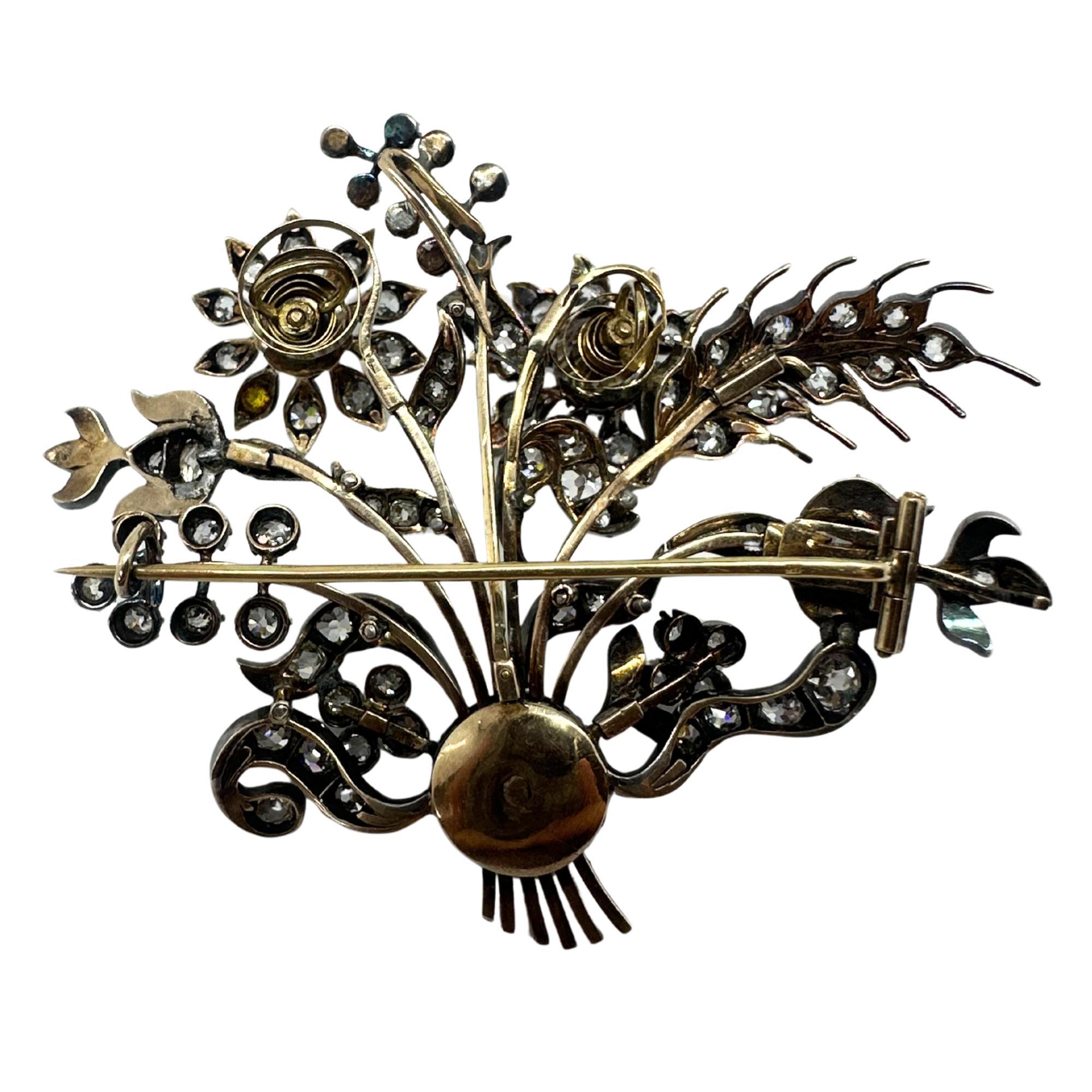 French Georgian Gold and Silver Rose Cut Diamond Flower Brooch For Sale 5