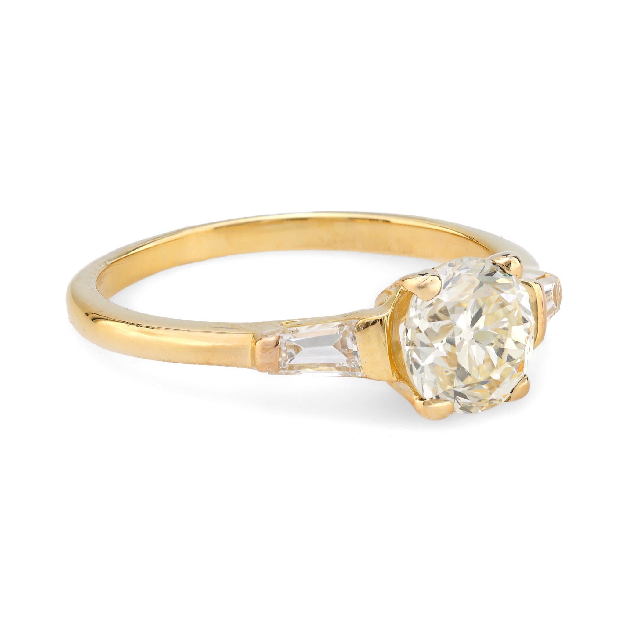 Verlobungsring aus 18 Karat Gelbgold mit GIA 1,01 rundem Diamanten im Brillantschliff (Moderne) im Angebot