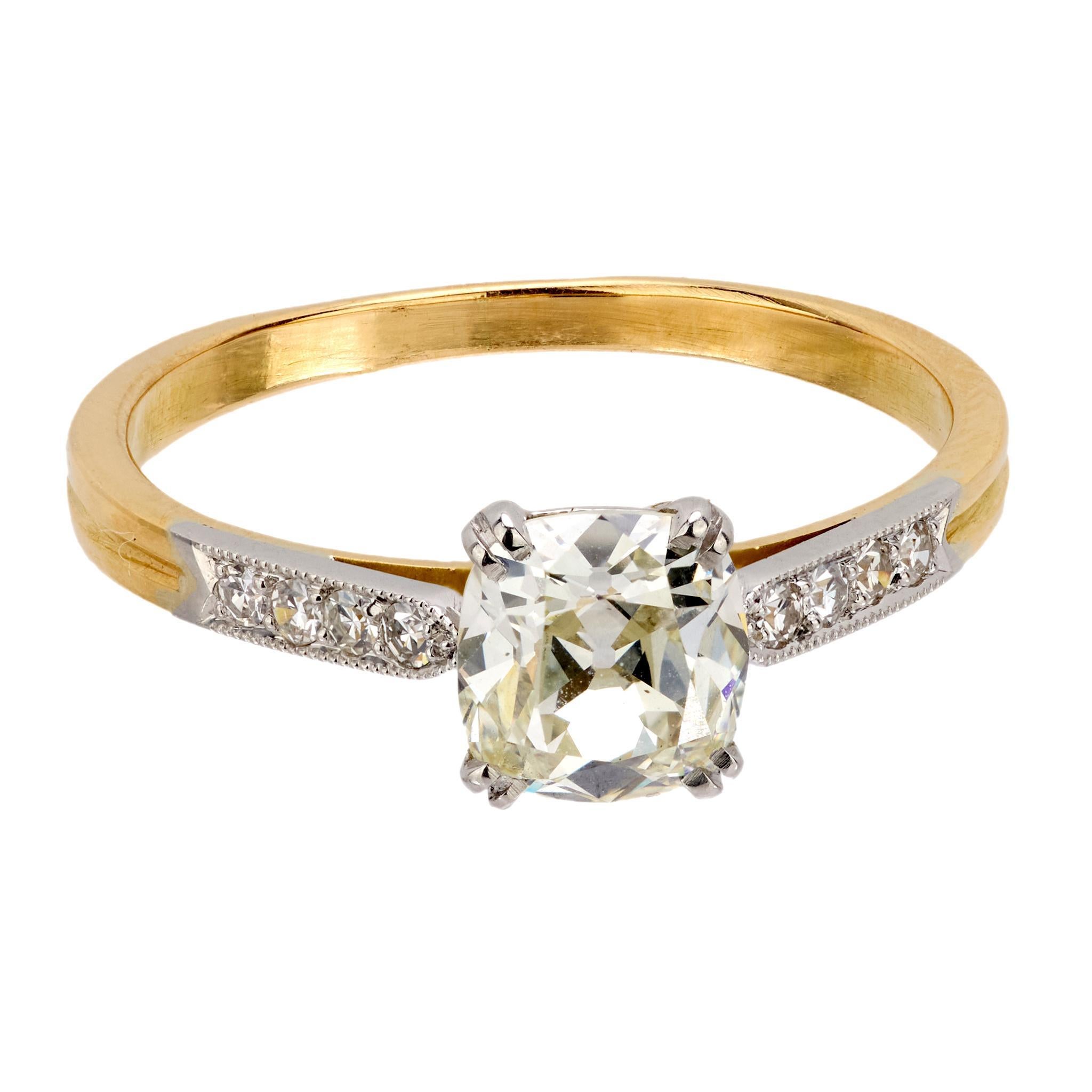 Taille vieille mine Bague de fiançailles en or jaune 18 carats GIA 1,03 carat diamant ancienne mine en vente