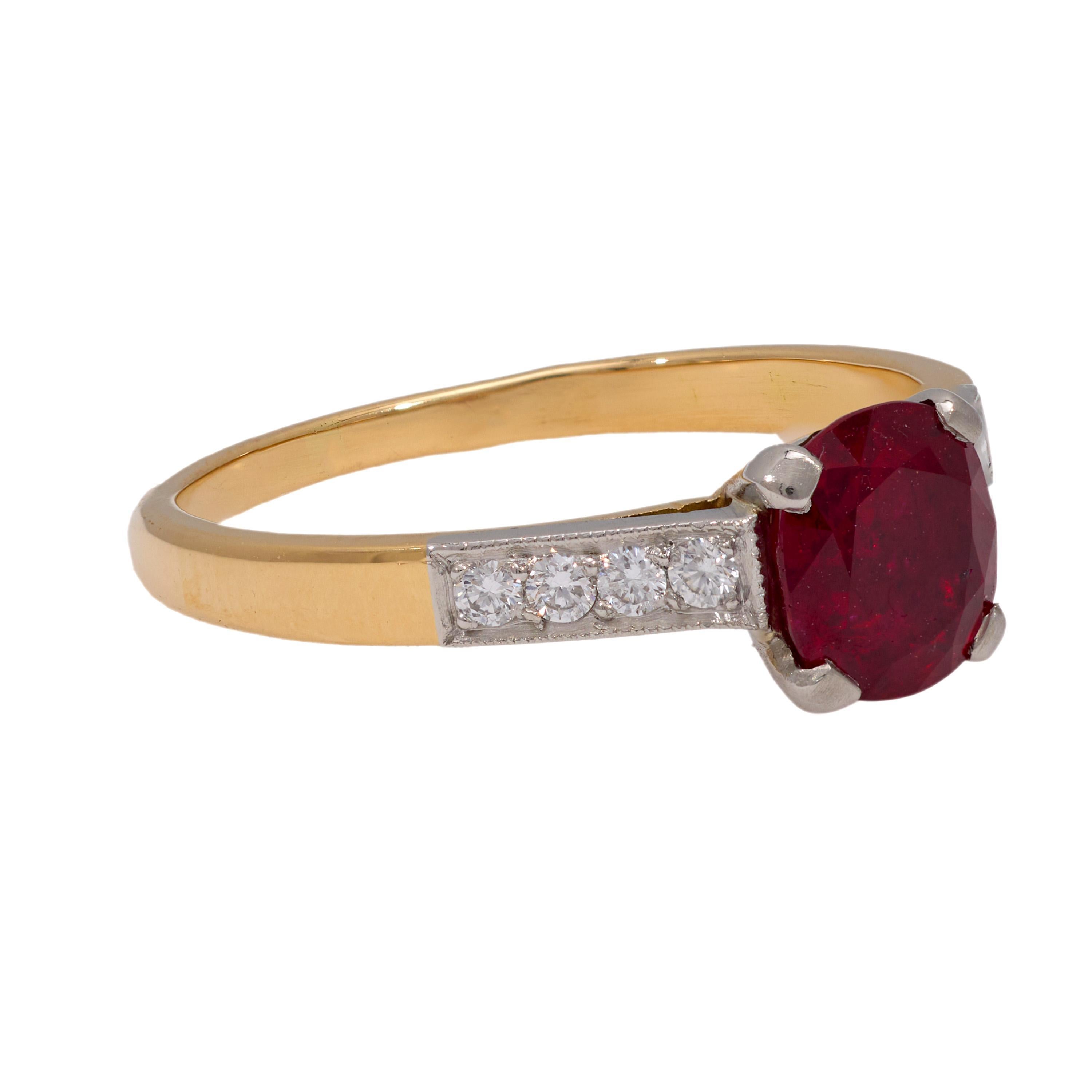 French GIA 1.18 carat no heat ruby diamond 18k yellow gold ring en Bueno estado para la venta en Beverly Hills, CA