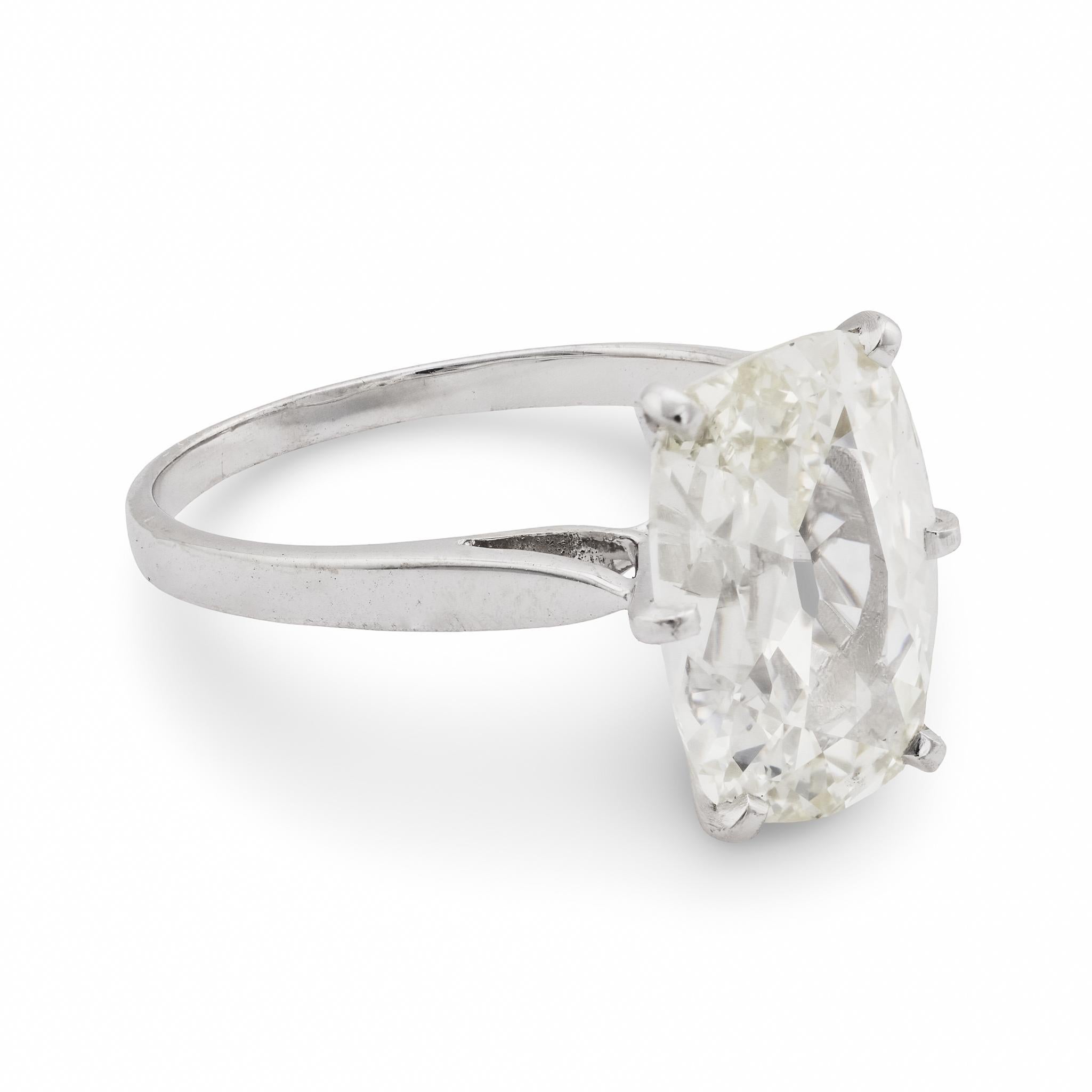 Anillo de compromiso de platino y oro de 18 quilates con diamante talla antigua GIA francés de 3,03 quilates en Bueno estado para la venta en Beverly Hills, CA