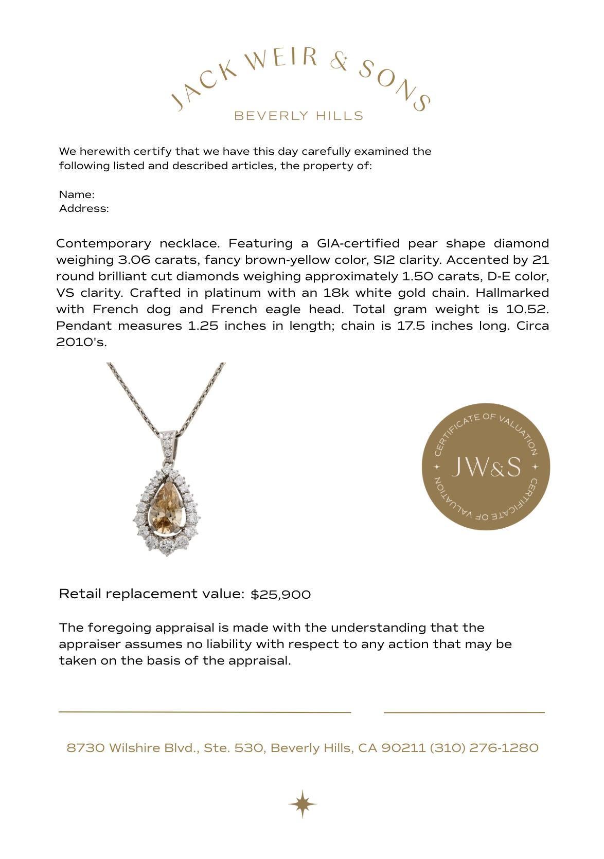 Collier en platine et or blanc 18k avec un diamant français GIA de 3,06 carats de couleur fantaisie Pour femmes en vente