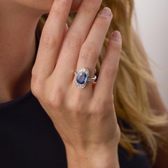 French GIA 3.40 carat Ceylon sapphire diamond 18k white gold cocktail ring