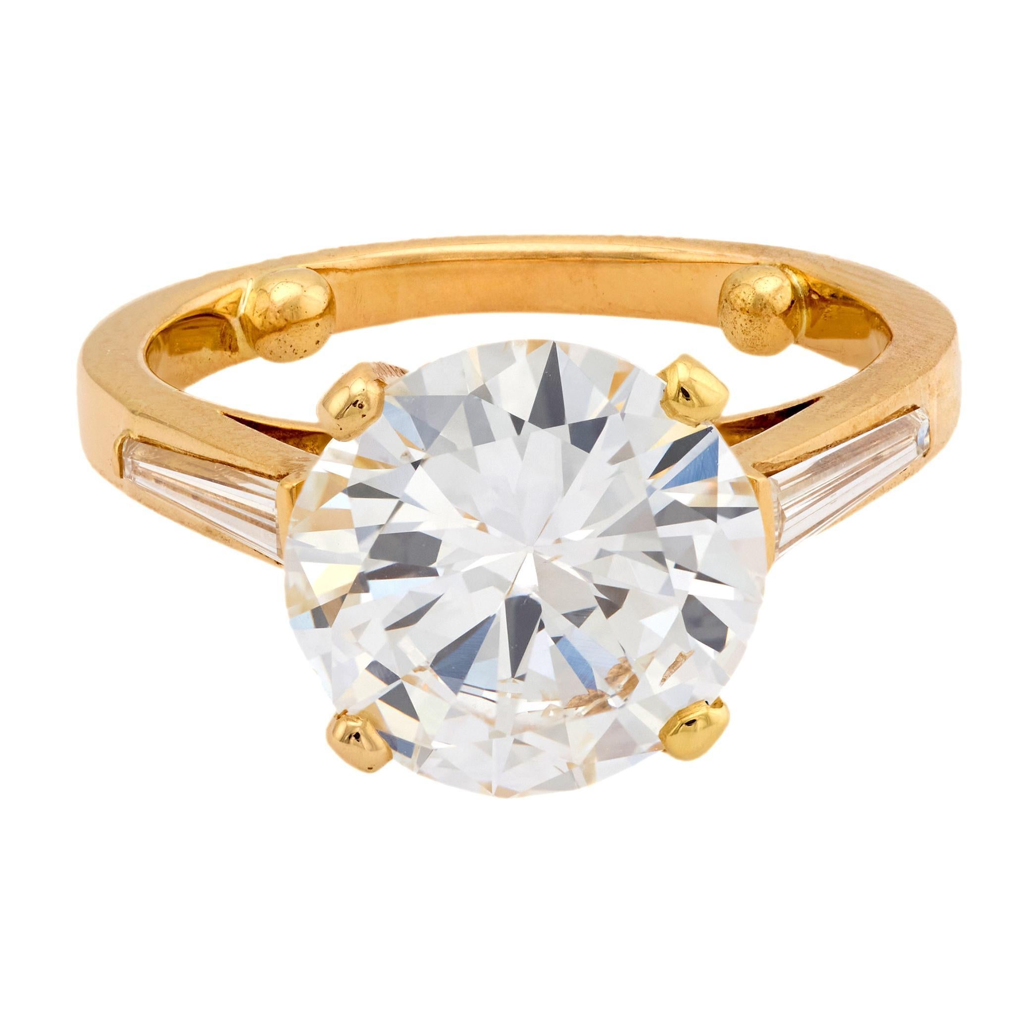 Contemporain Bague de fiançailles en or jaune 18k avec un diamant français GIA de 4,00 carats en vente