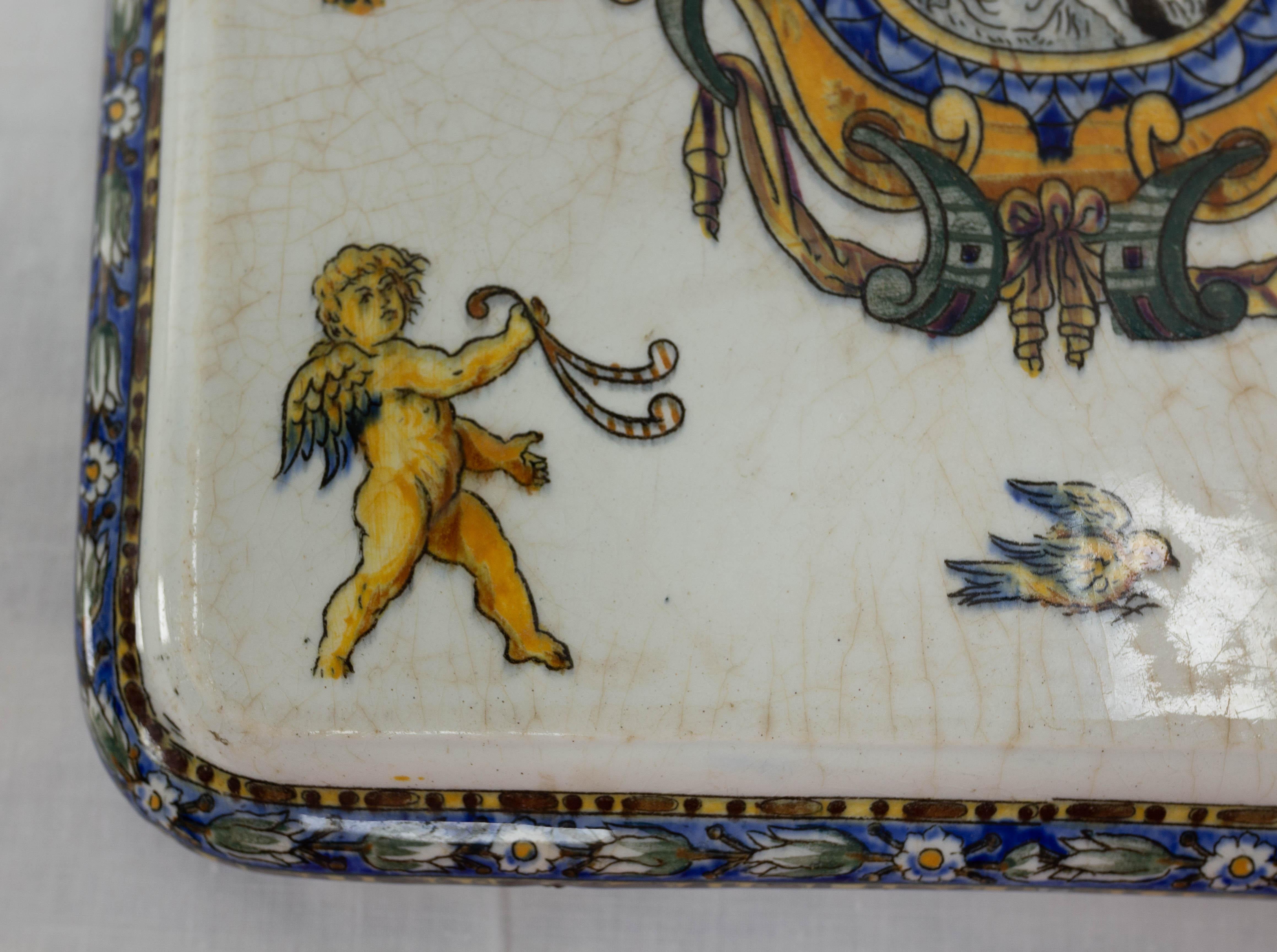 French Gien Porcelain Trivet or Coaster Antique Scene, Late 19th Century In Good Condition For Sale In Labrit, Landes