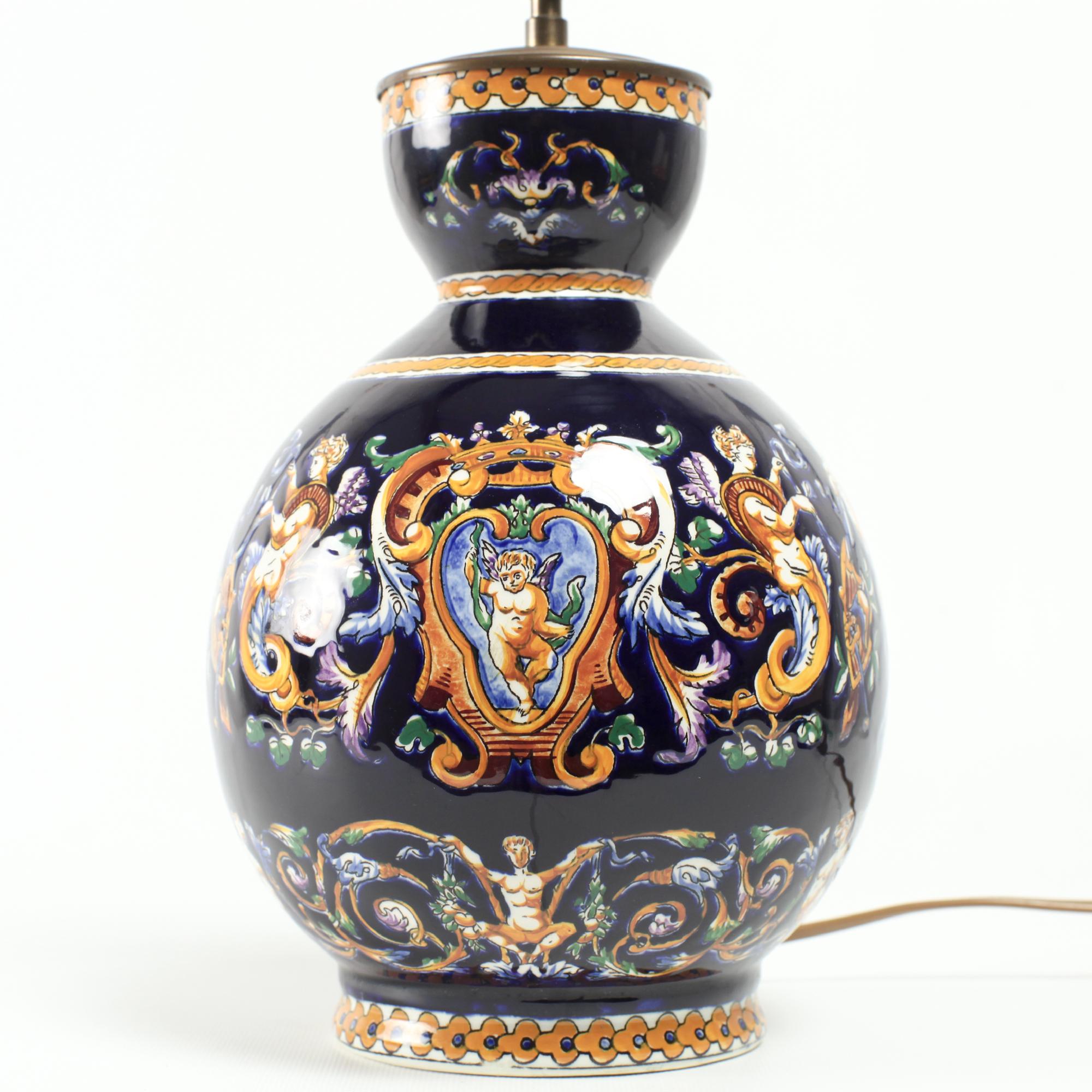 Lampe de table française de la Renaissance Gien peinte à la main en vente 2