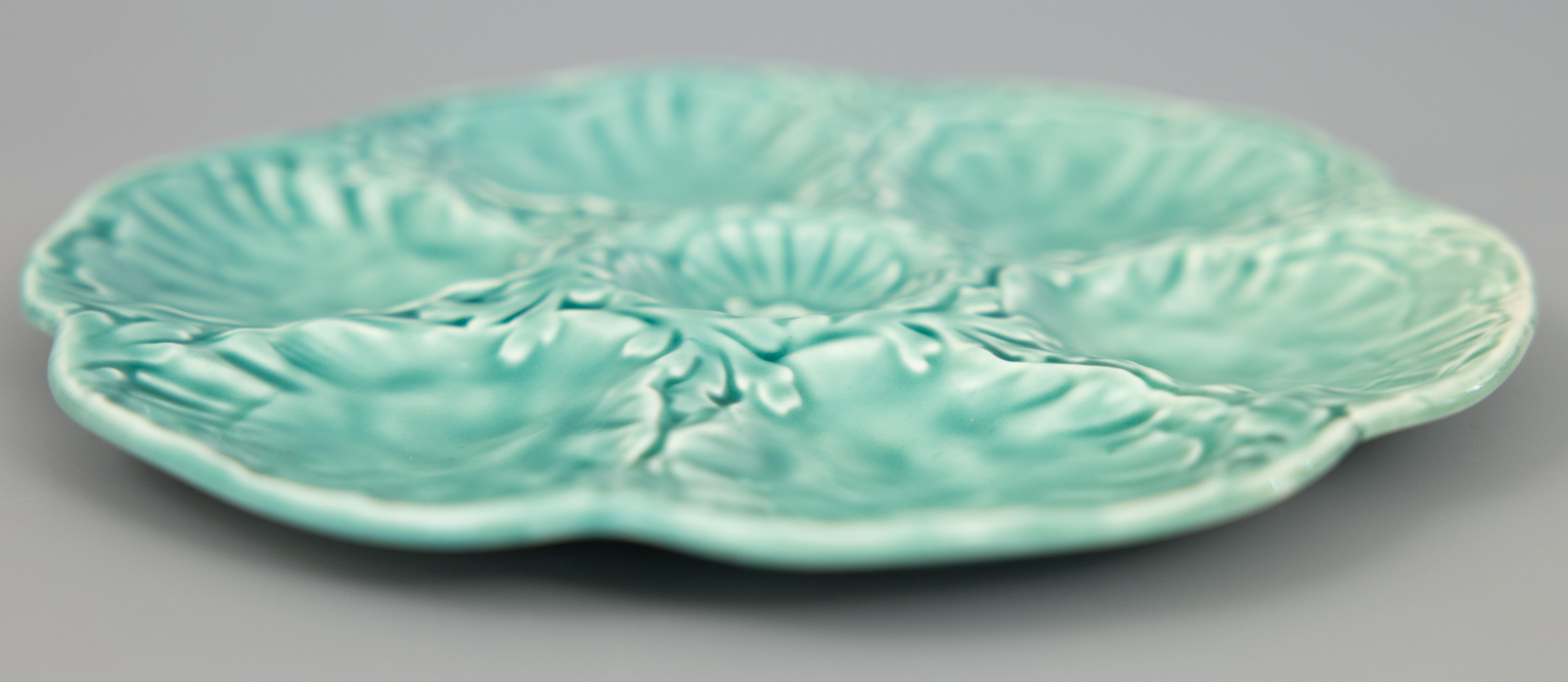 French Gien Turquoise Majolica Oyster Plate In Good Condition In Pearland, TX