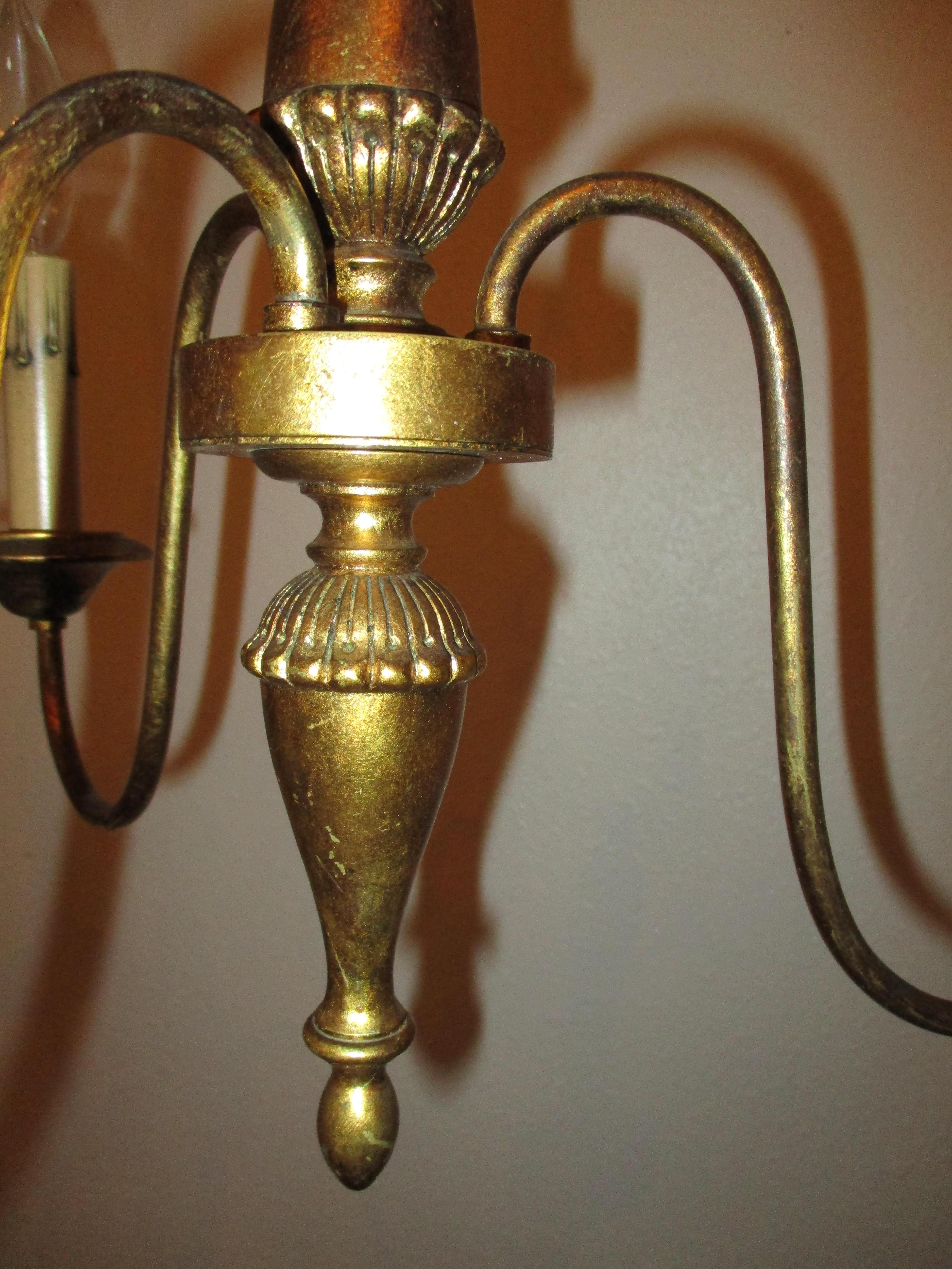 French Gilded 1940s Deep Loop 3-Arm Chandelier In Good Condition In Oregon, OR