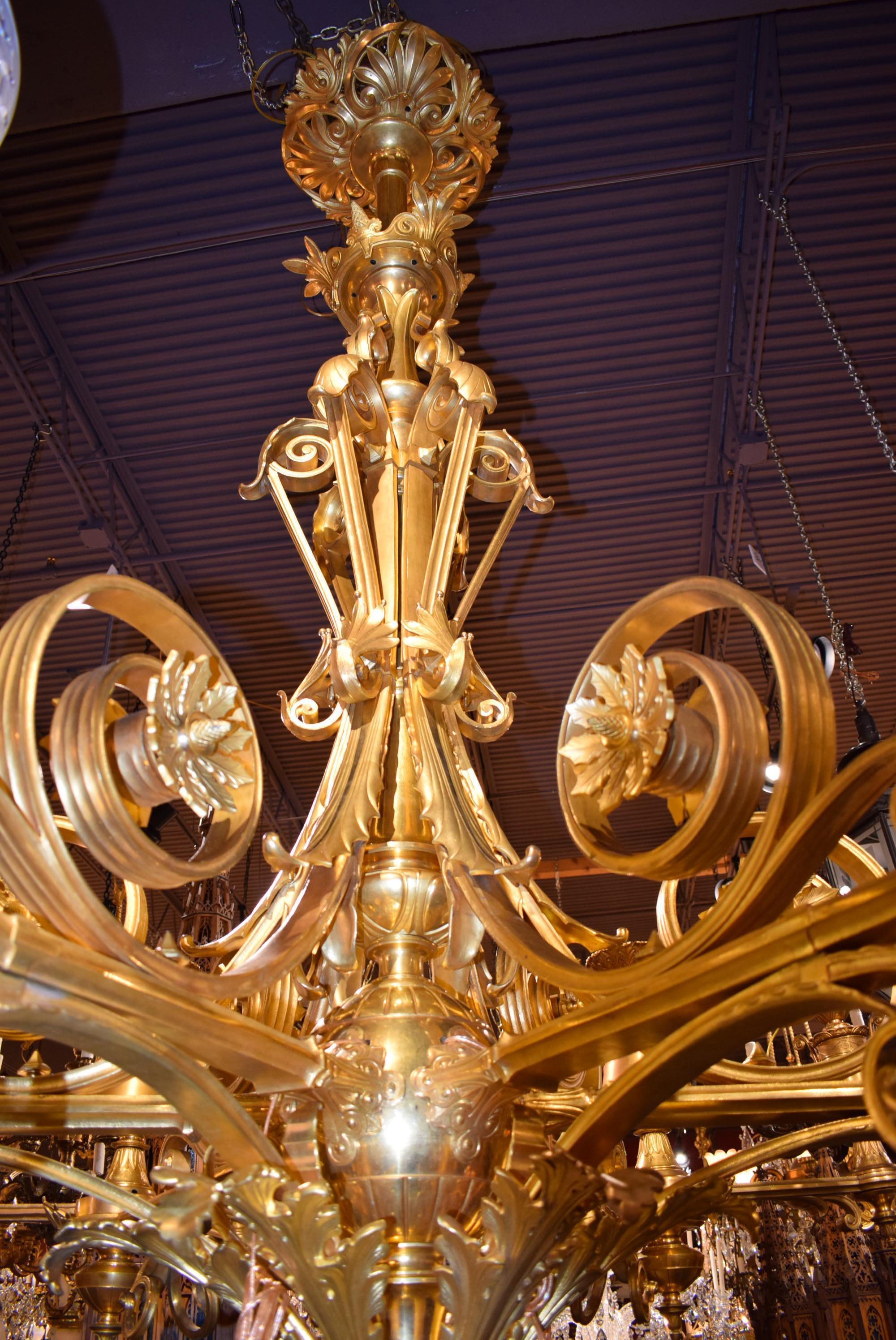 French Gilt Bronze Chandelier In Excellent Condition For Sale In Atlanta, GA
