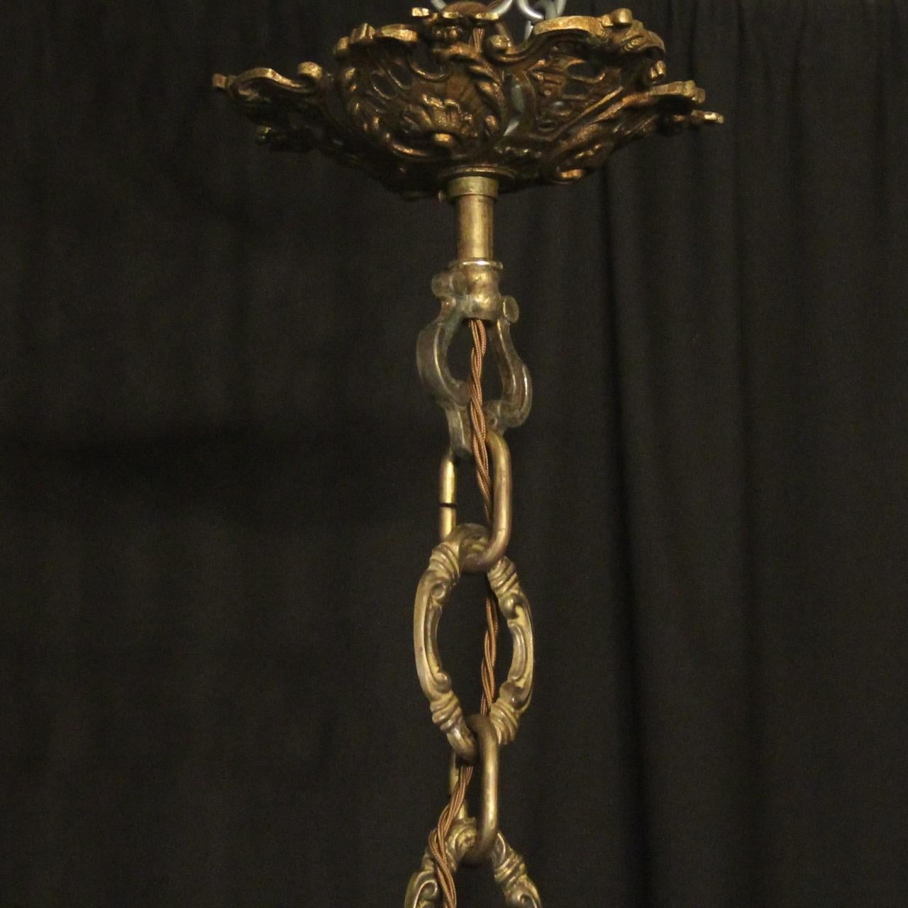 French Gilded Bronze & Crystal 12 Light Birdcage Antique Chandelier im Angebot 3