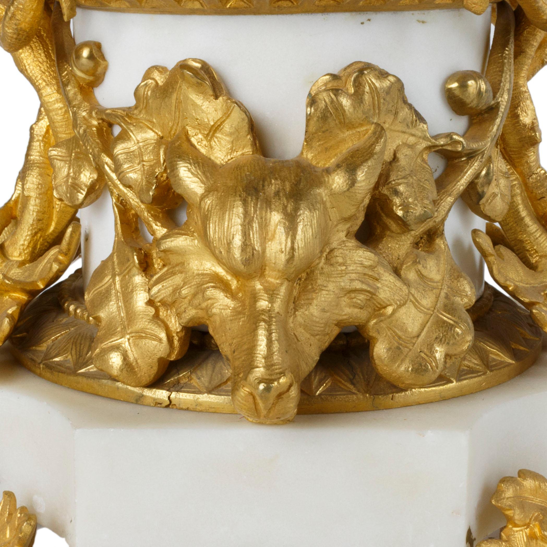 Français Candélabres dorés français du XIXe siècle en vente
