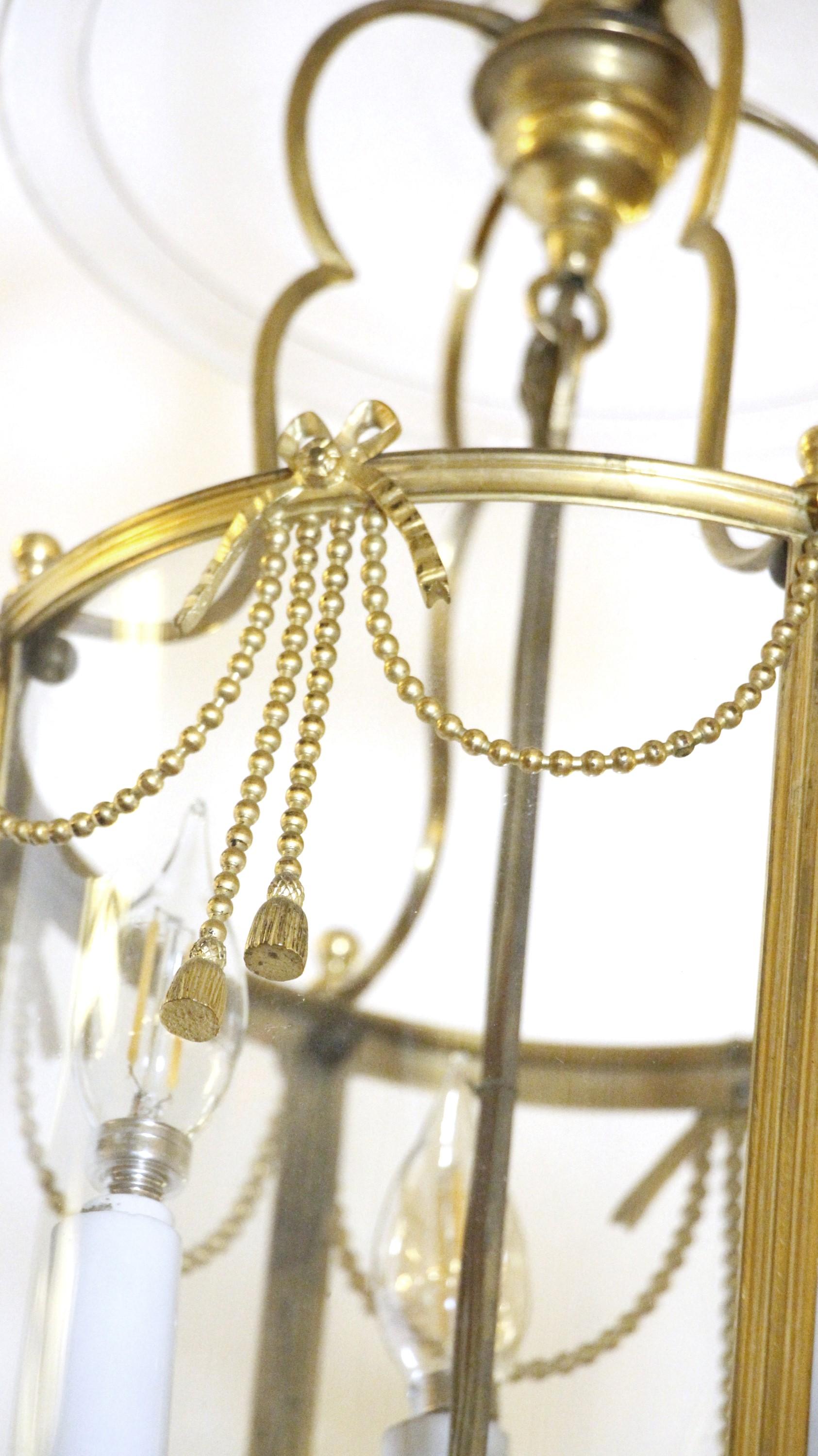 French Gilded Lantern Light - 3-Arms w/ Tassels & Ribbons In Good Condition For Sale In New York, NY