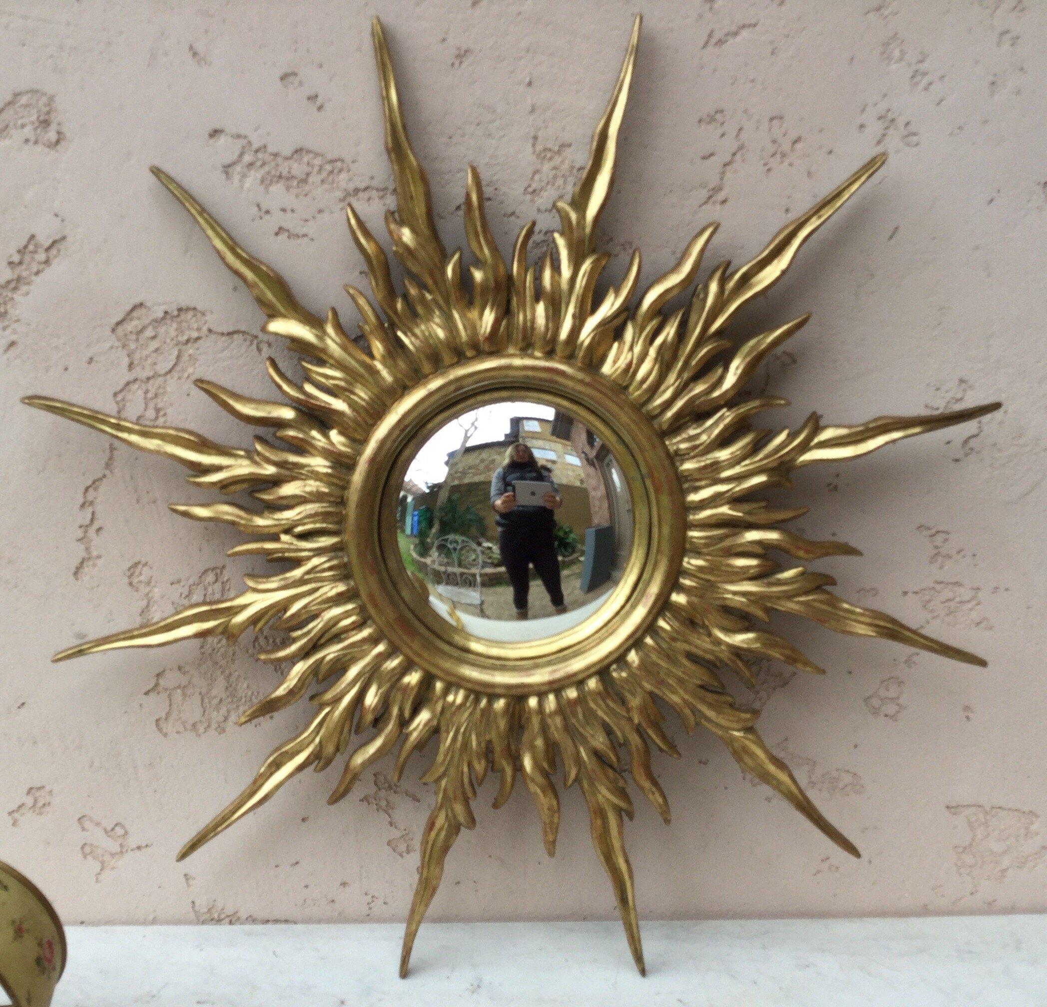 French Gilded Wood Convex Sunburst Mirror For Sale 4