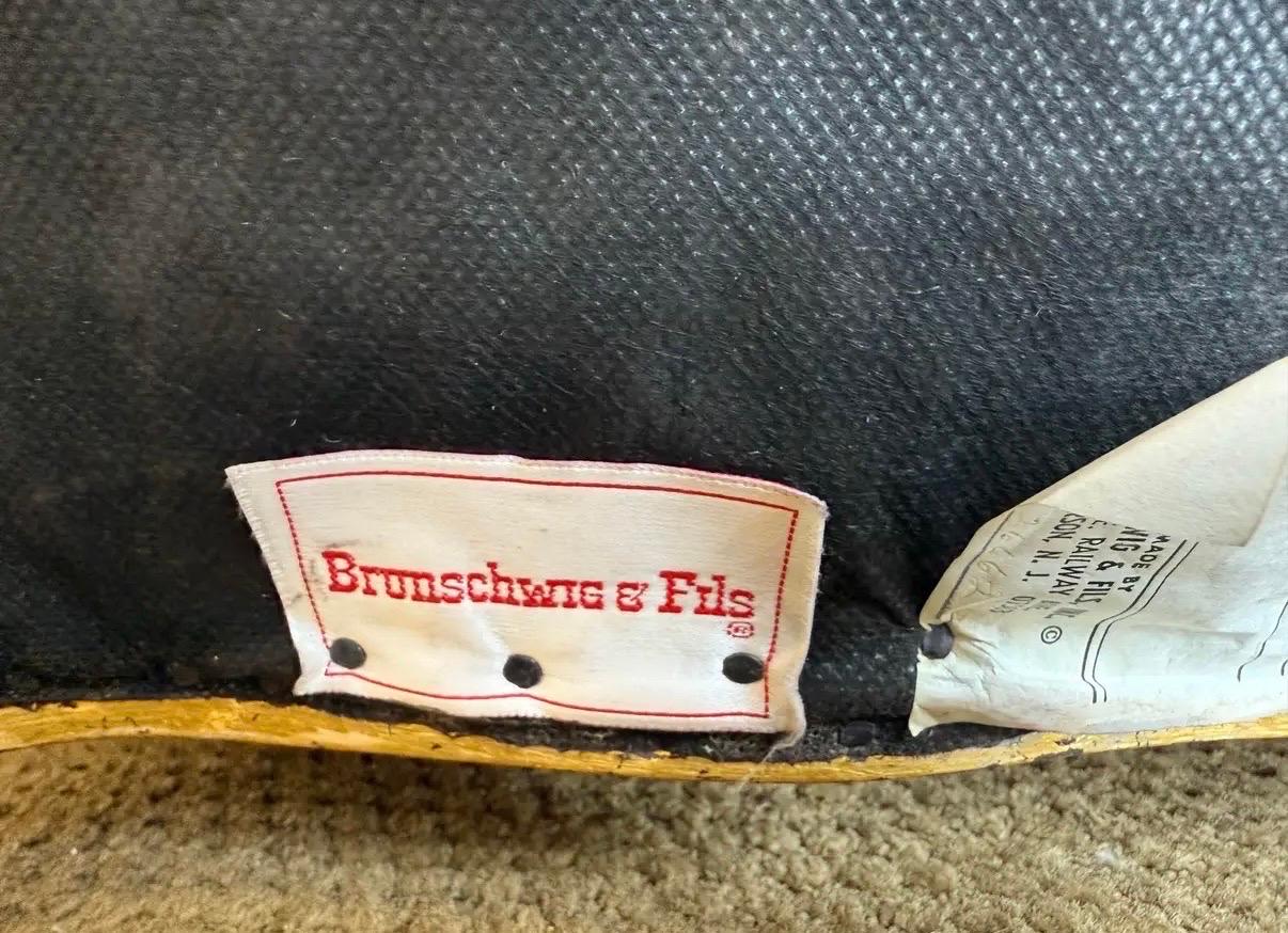 Chaise bergère en vermeil avec tapisserie en velours léopard de Brunschwig & Fils en vente 2
