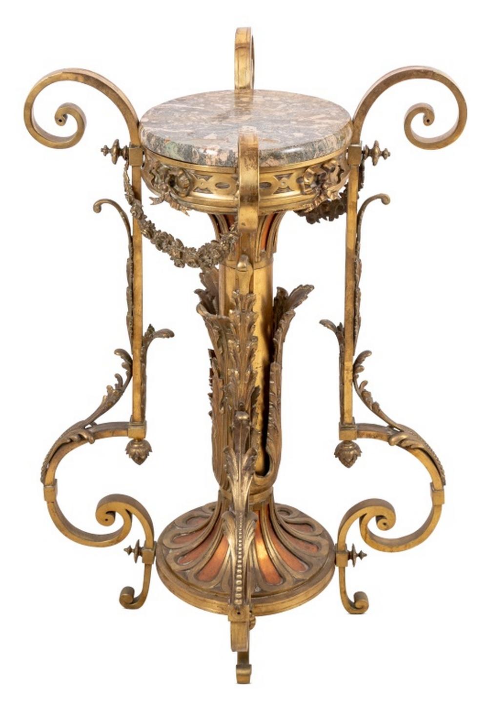 Französisches Pedestal aus vergoldetem Messing und Kupfer (Rokoko) im Angebot
