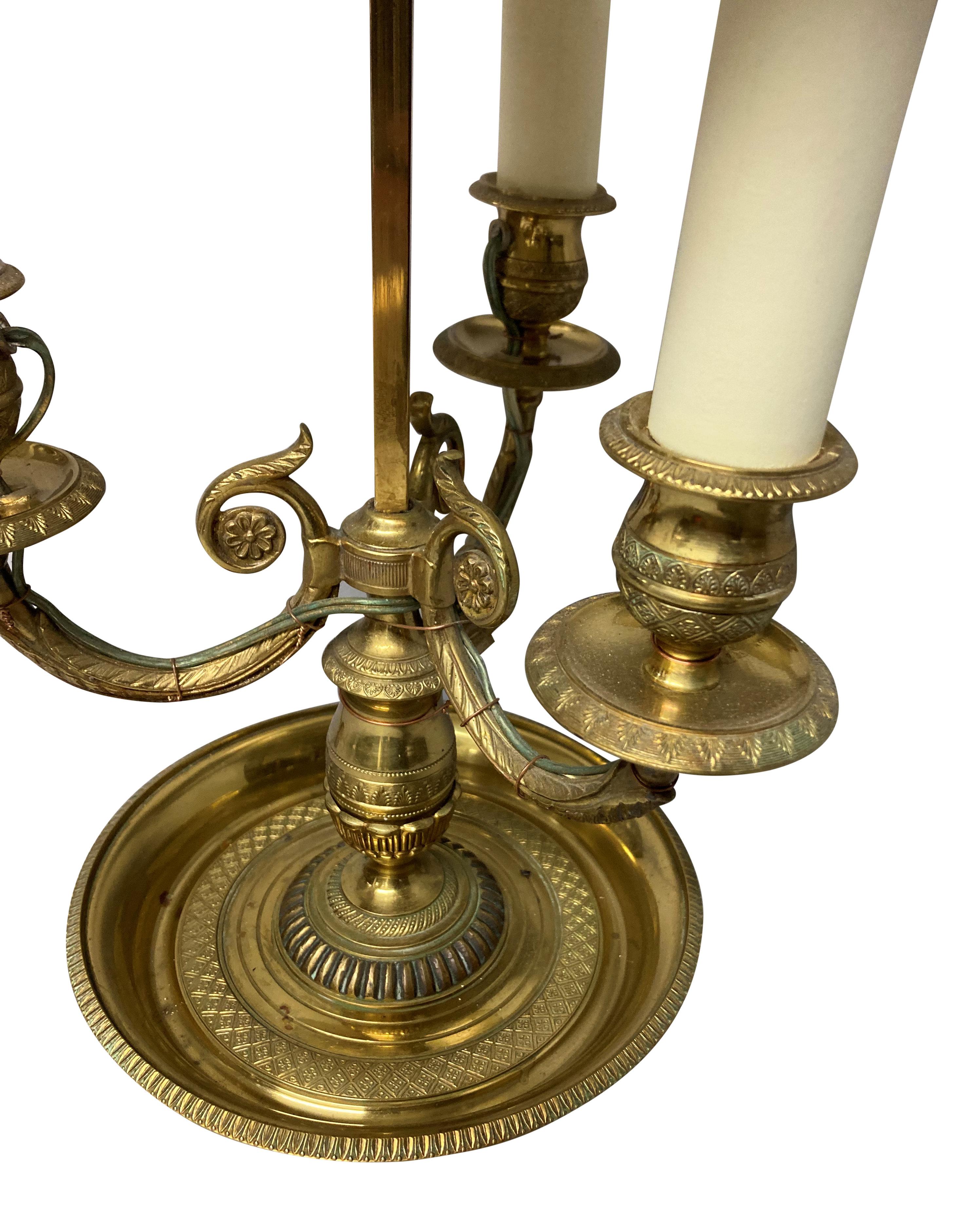 Französische Bouillotte-Lampe aus vergoldetem Messing im Angebot 1