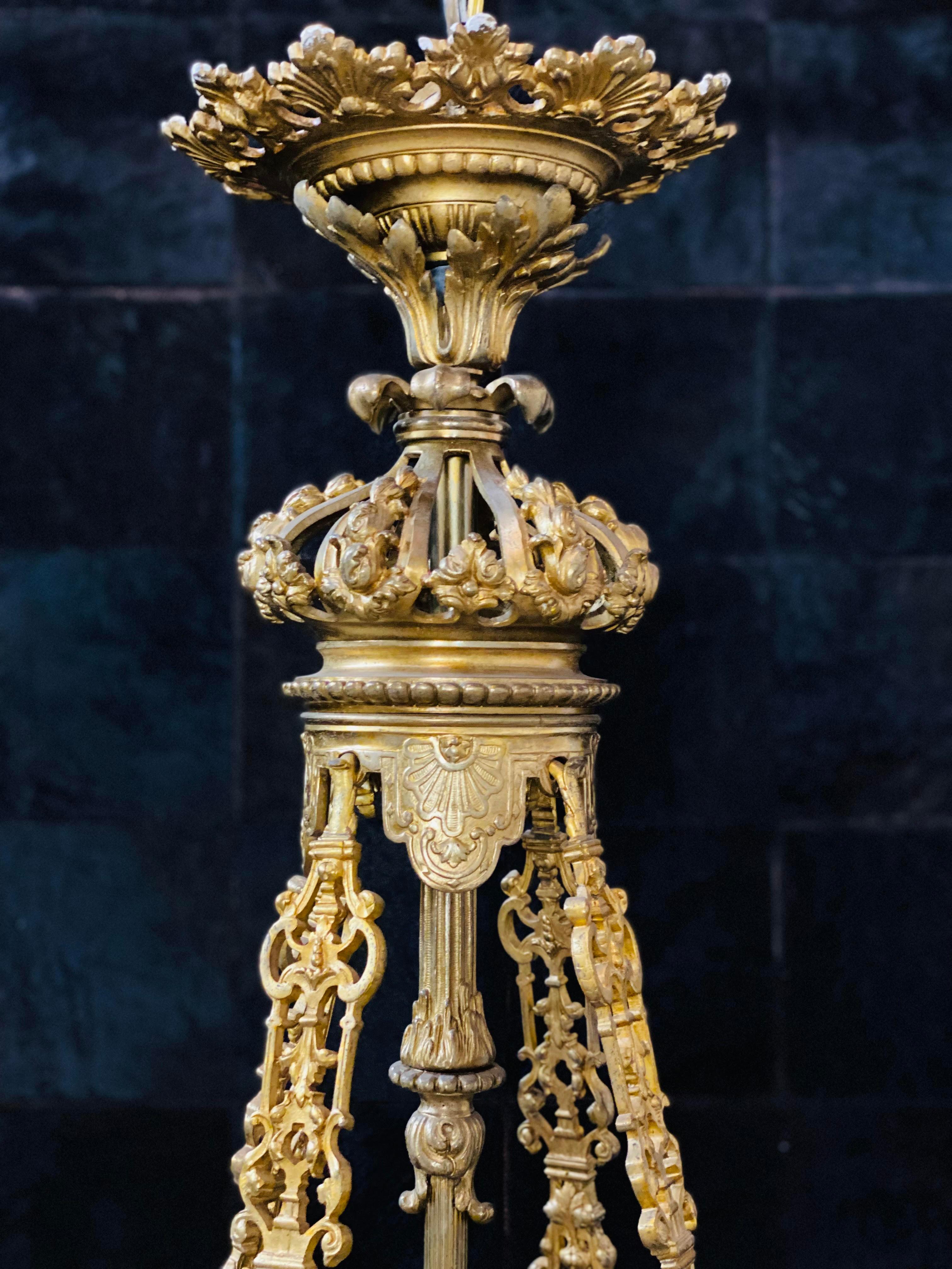 The fixture has eight arms, and each light is newly wired and dressed with alabaster bowls. This beautiful alabaster chandelier is made in Europe. 

Number of lights: 12.
