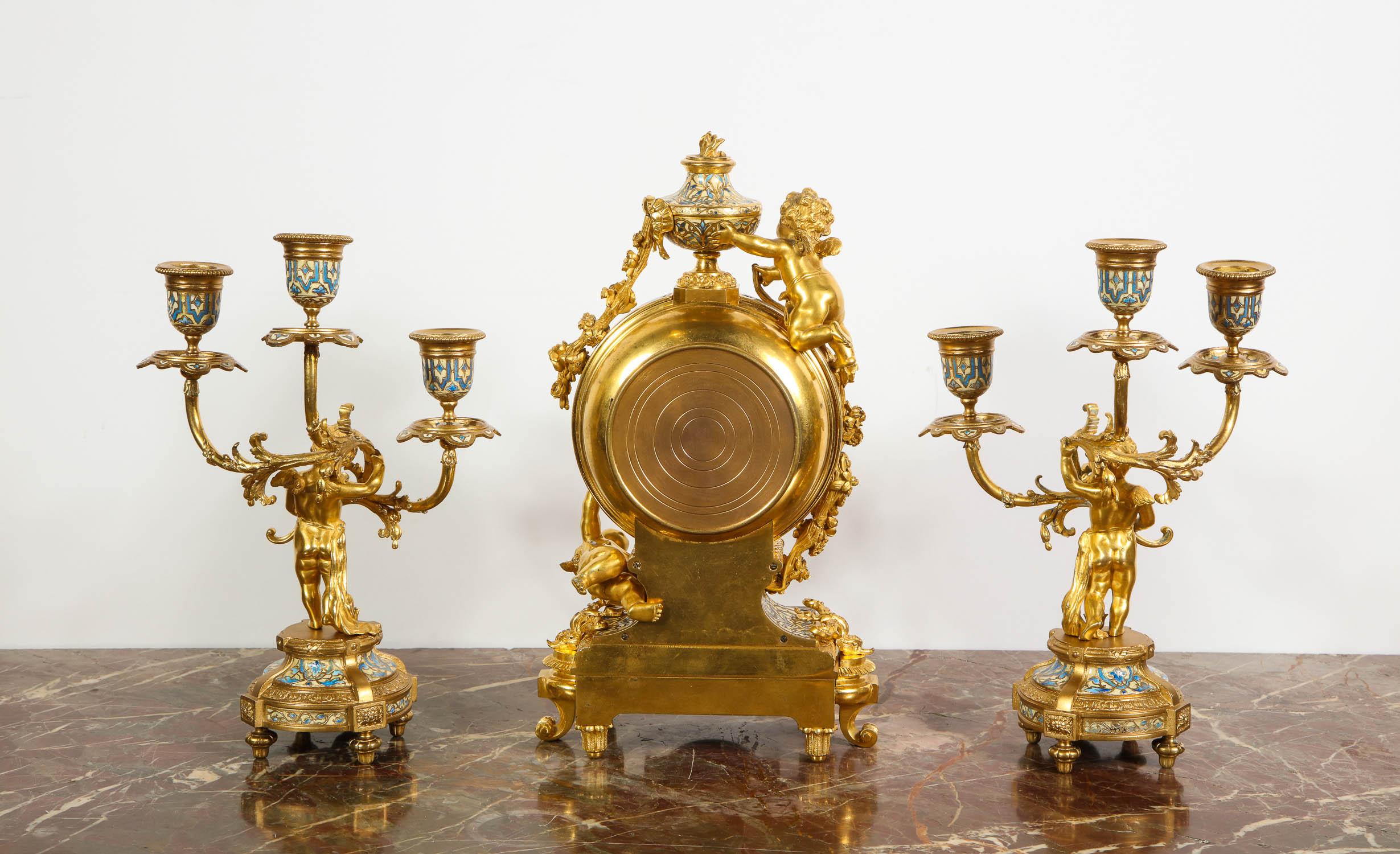 Ensemble d'horloge française en bronze doré et émail champlevé, vendu par Tiffany & Co. 6