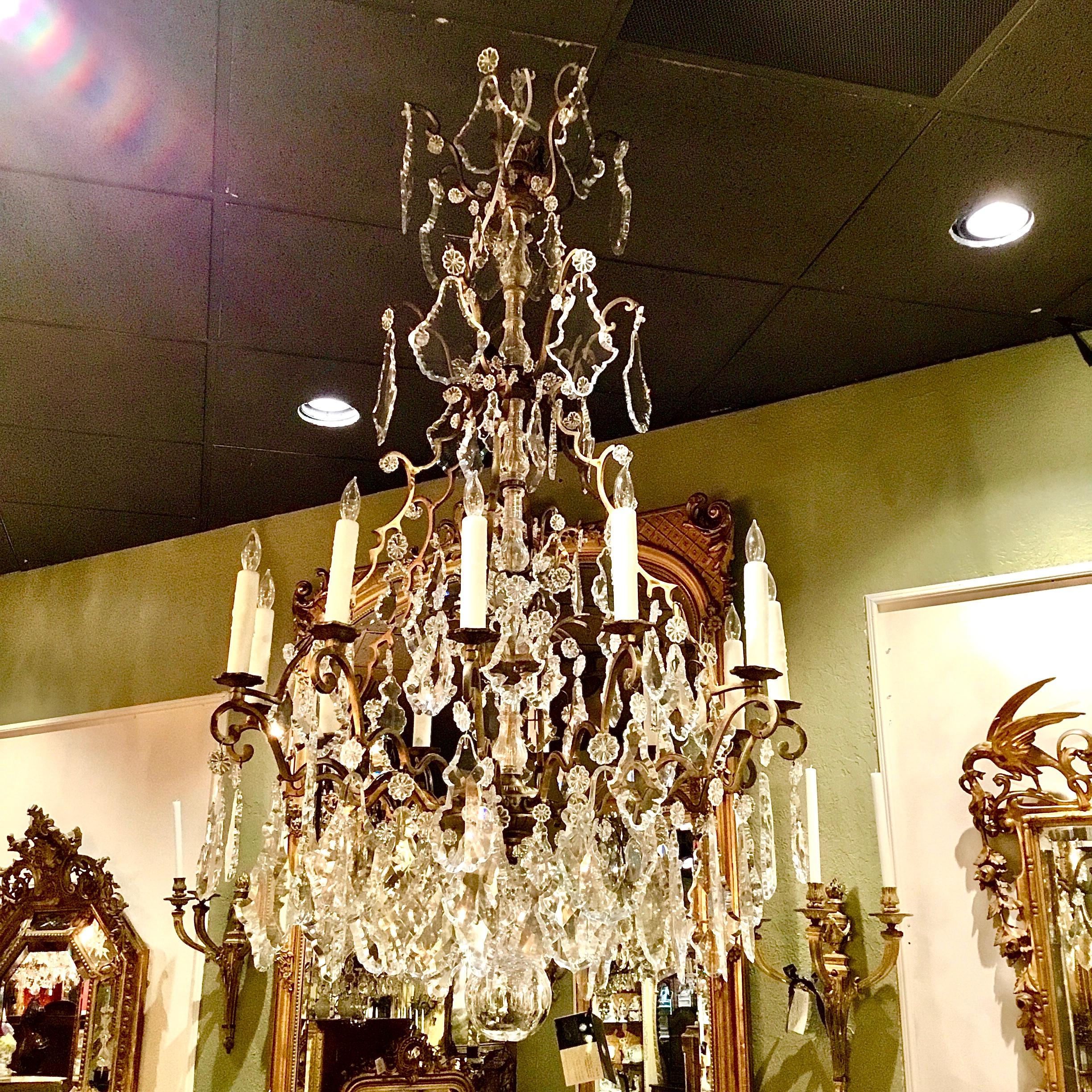 French Gilt Bronze and Crystal Tall Chandelier, 12-Light with Large Pendants For Sale 3