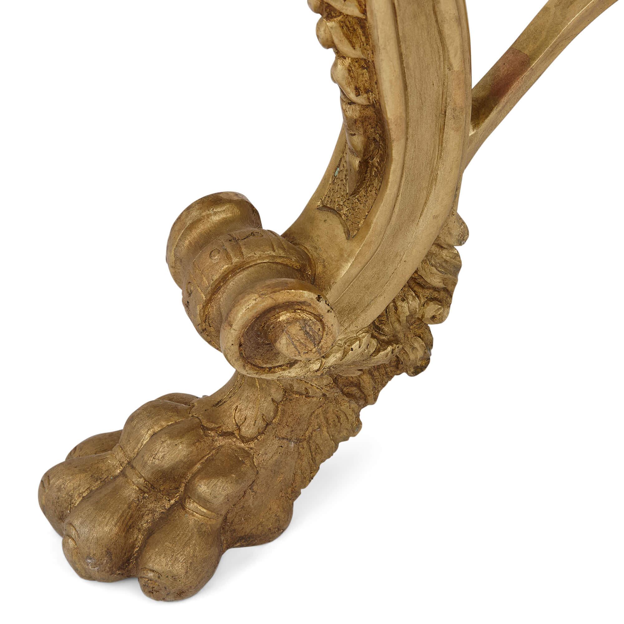 20ième siècle Table centrale française en bronze doré et malachite en vente