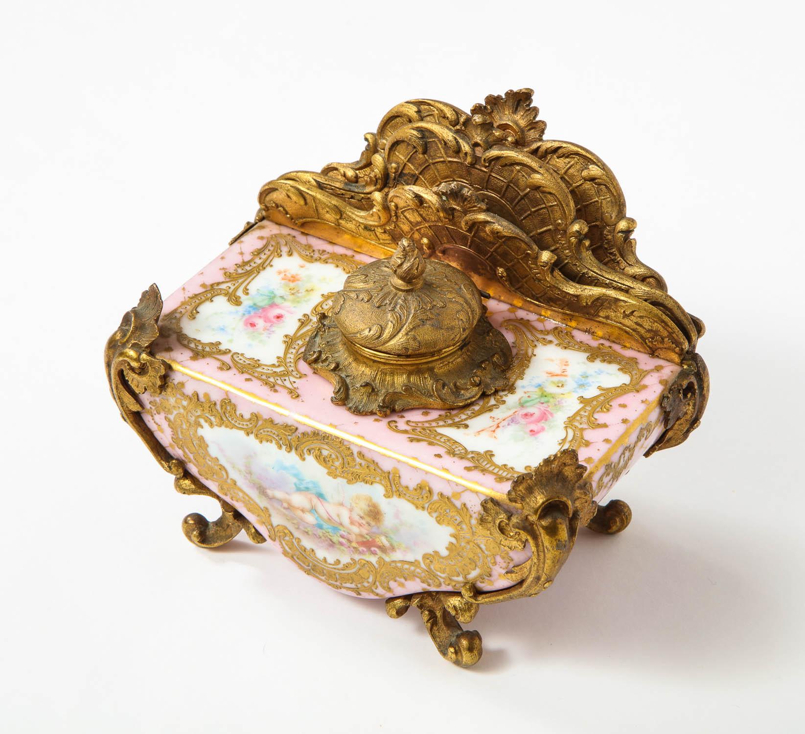 French Gilt-Bronze and Pink Sèvres Porcelain Inkwell & Letter Holder, circa 1880 5