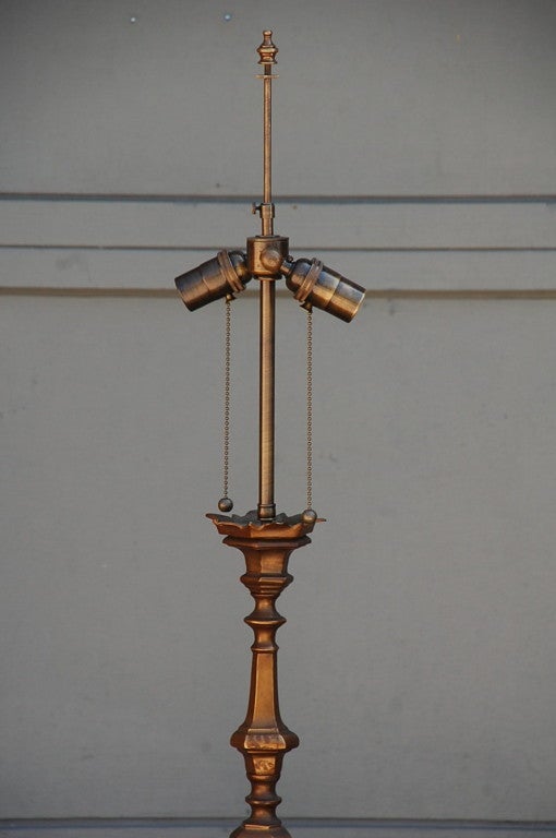 Lámpara candelero francesa de bronce dorado estilo barroco en Excelente estado para la venta en Los Angeles, CA